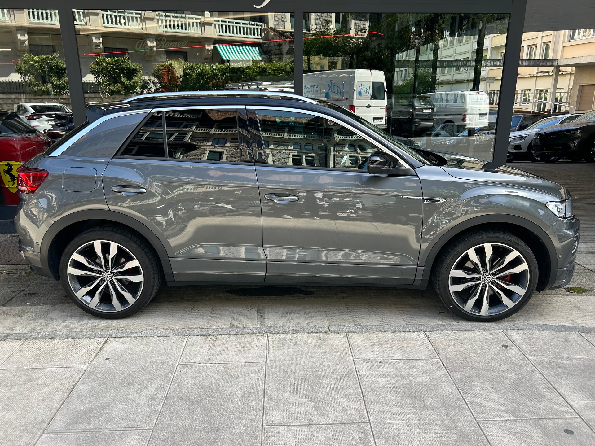 VW T-Roc 1.5 TSI R-line 4M - 3