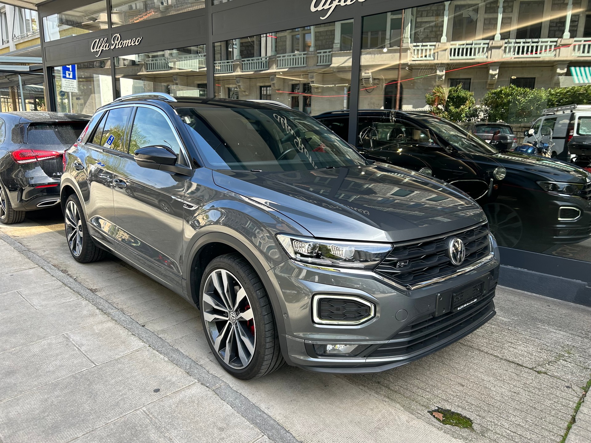 VW T-Roc 1.5 TSI R-line 4M