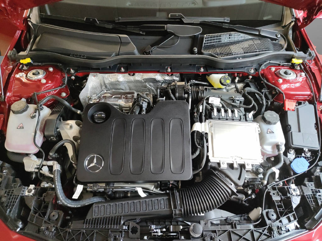 MERCEDES-BENZ CLA 220 AMG Line 4Matic - 9