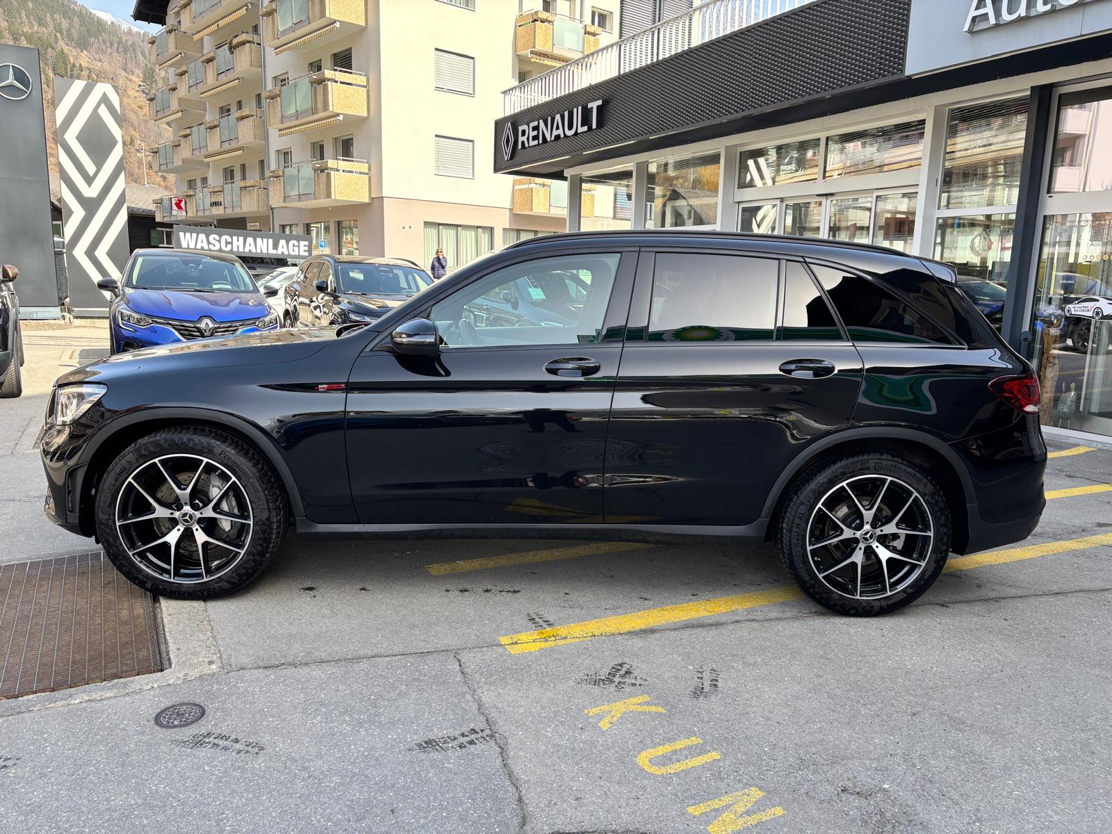 MERCEDES-BENZ GLC 200 AMG Line 4Matic - 5