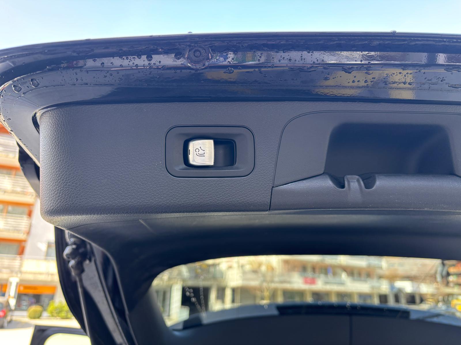 MERCEDES-BENZ GLC 200 AMG Line 4Matic - 12