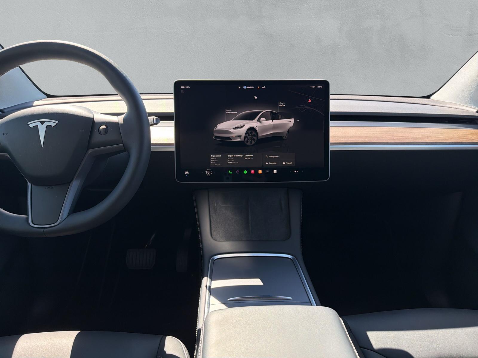 TESLA Model Y Long Range D (CH) - 13