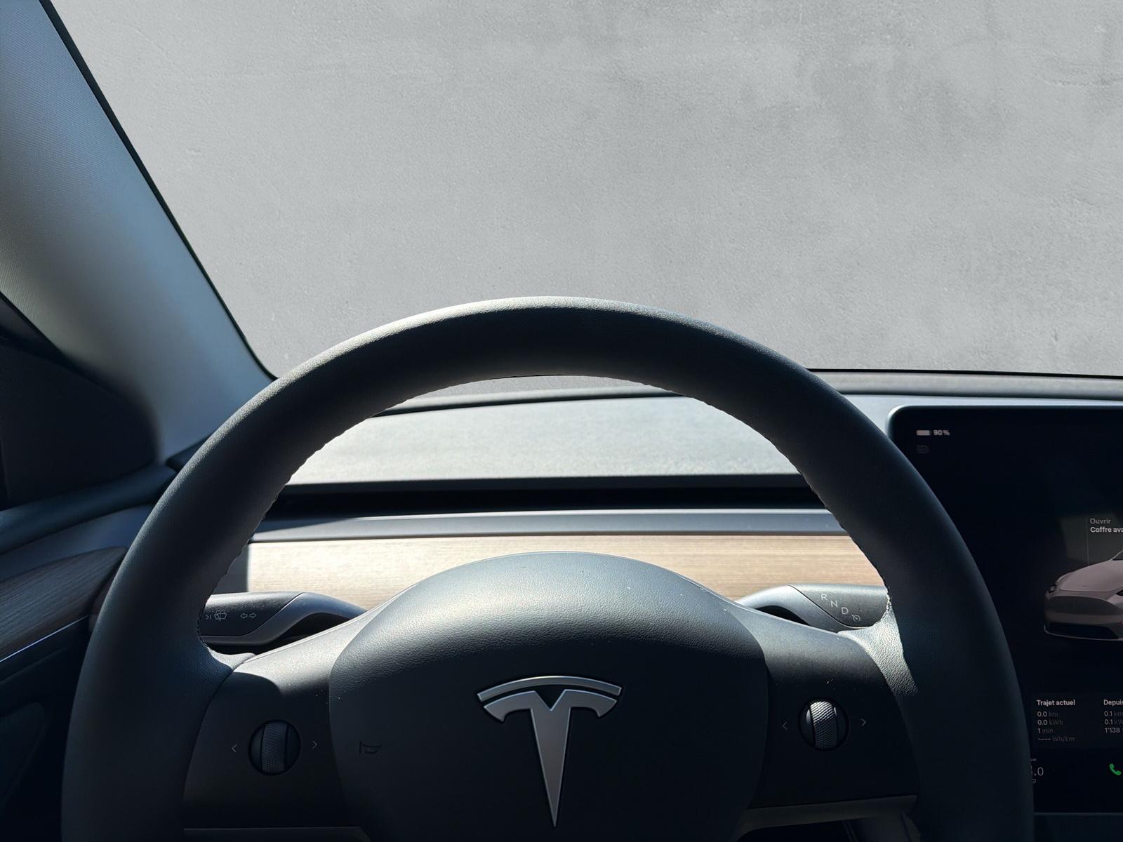 TESLA Model Y Long Range D (CH) - 18