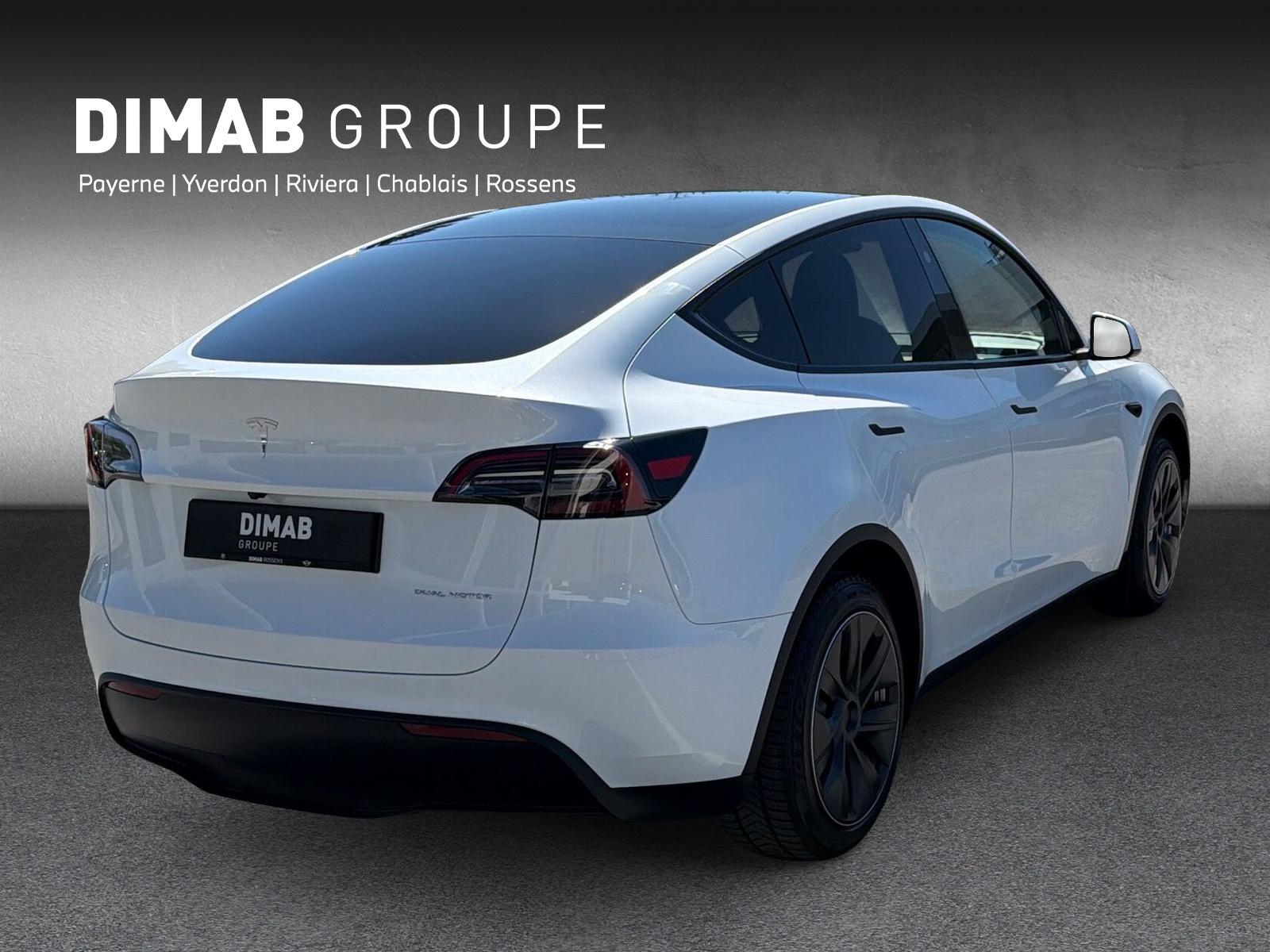 TESLA Model Y Long Range D (CH) - 5
