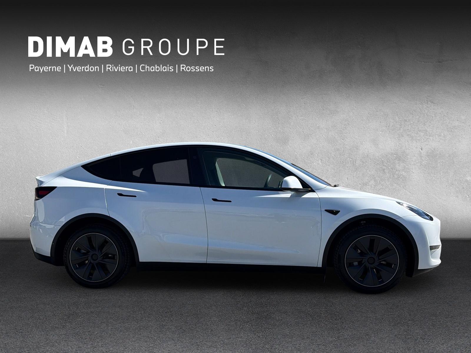 TESLA Model Y Long Range D (CH) - 6