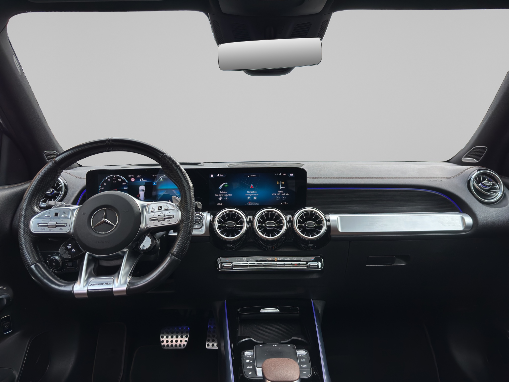 MERCEDES-BENZ GLB 35 AMG 11