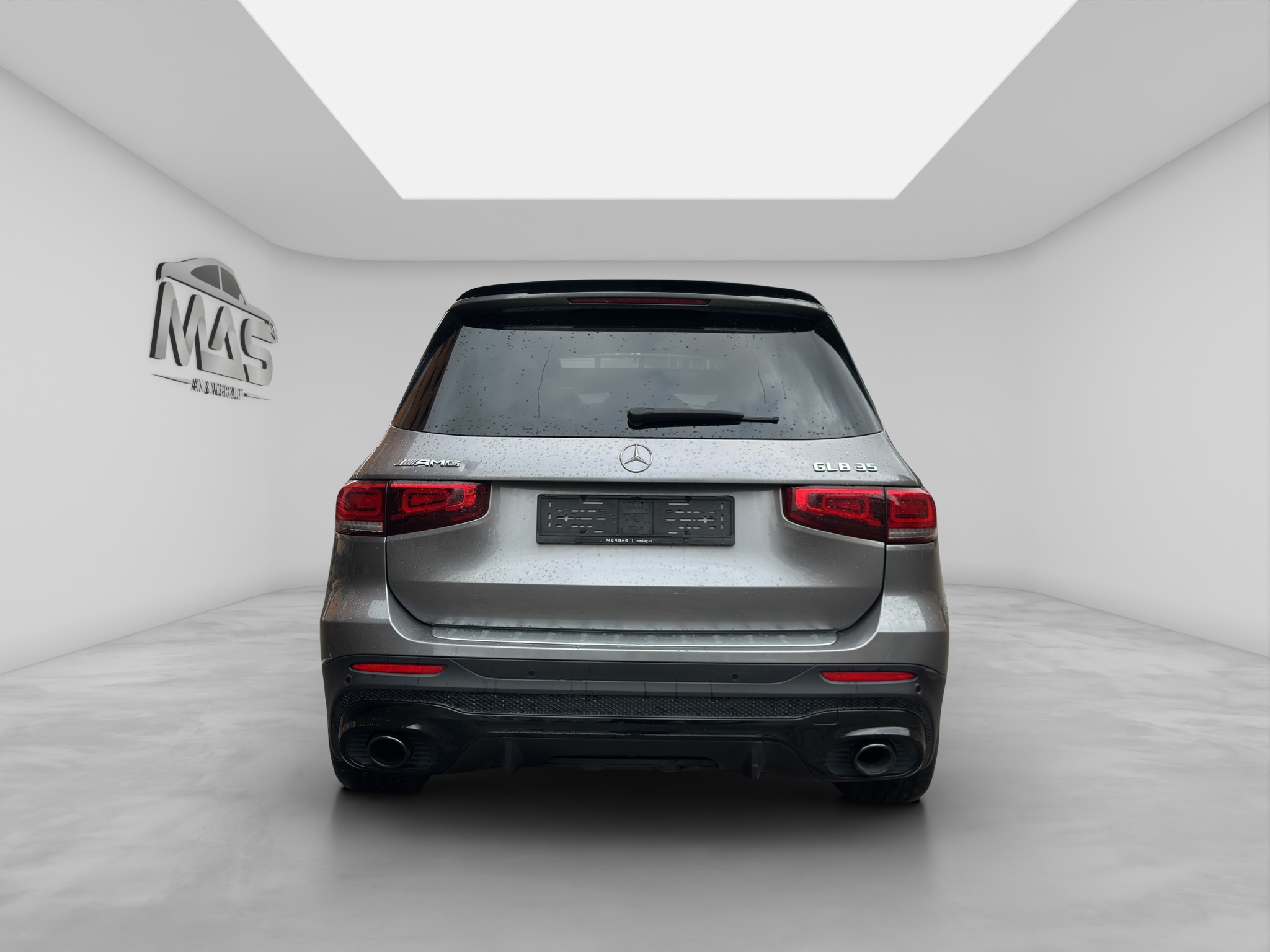 MERCEDES-BENZ GLB 35 AMG 5