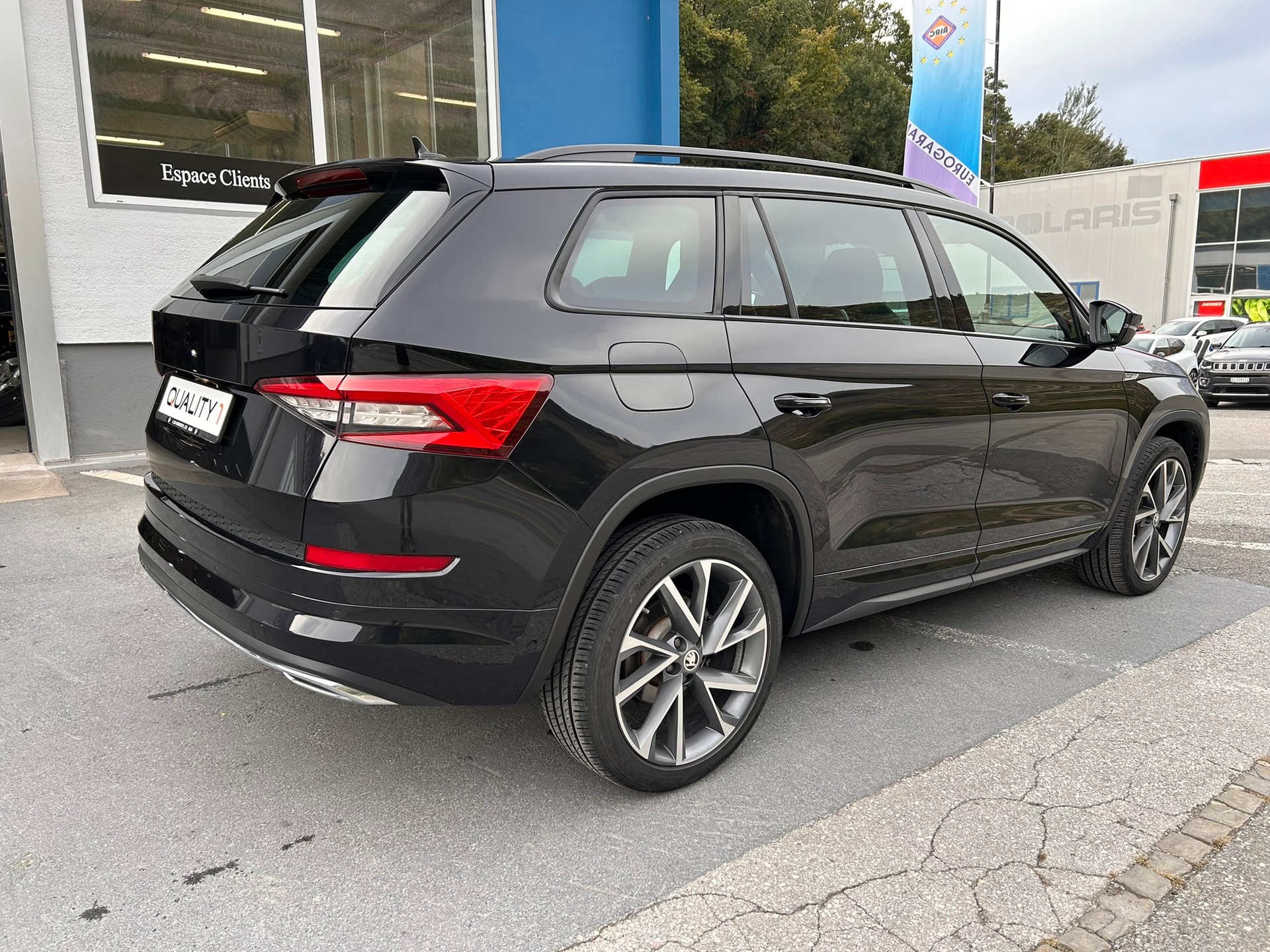 SKODA Kodiaq 2.0 TSI 4x4 Sport Line - 3