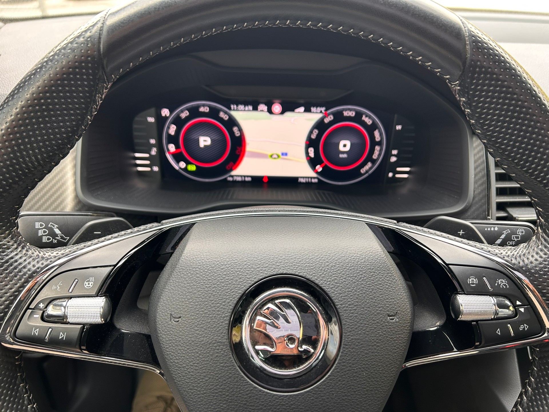 SKODA Kodiaq 2.0 TSI 4x4 Sport Line - 15