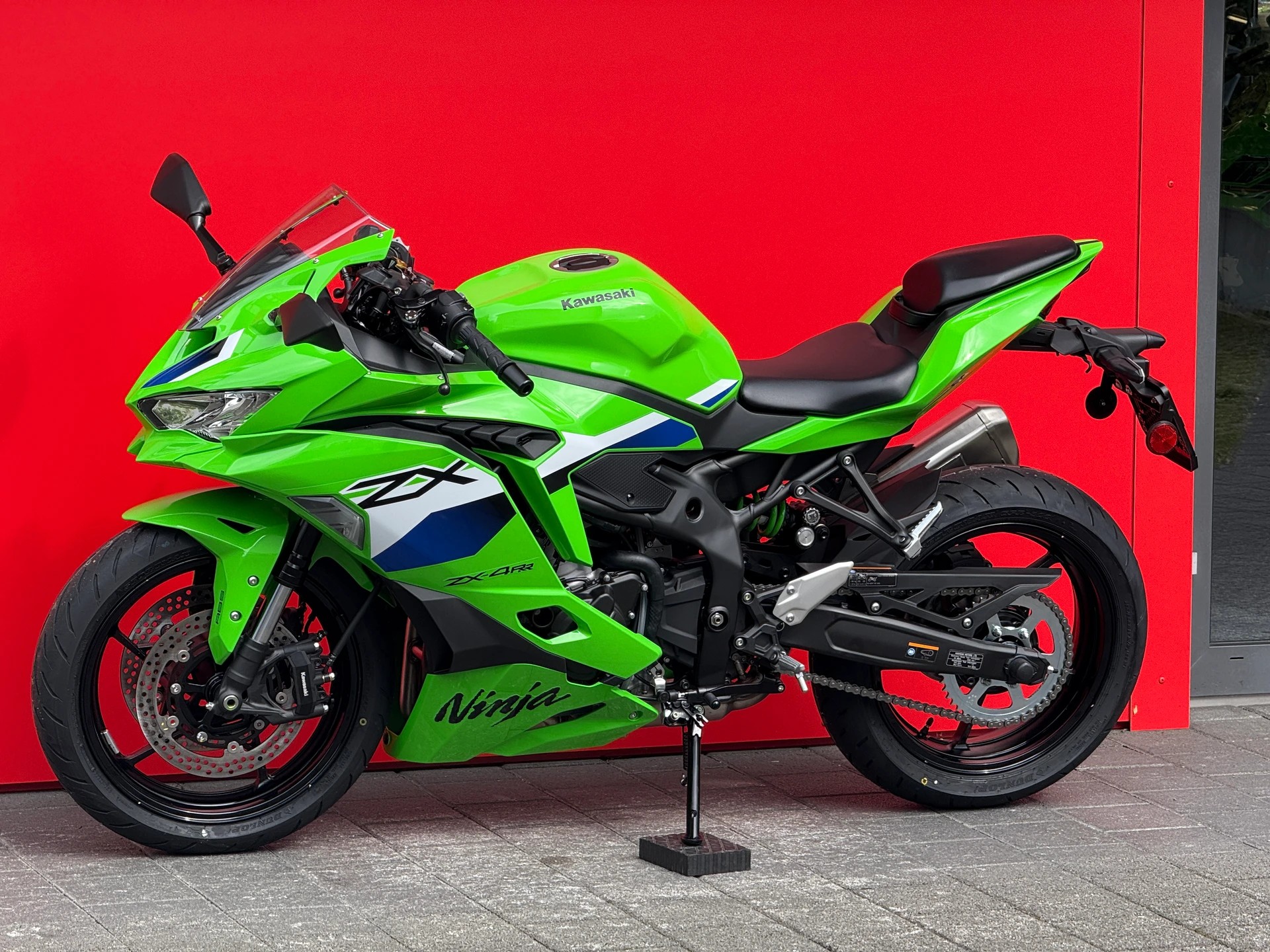 KAWASAKI Ninja ZX-4RR (35kW) - 12