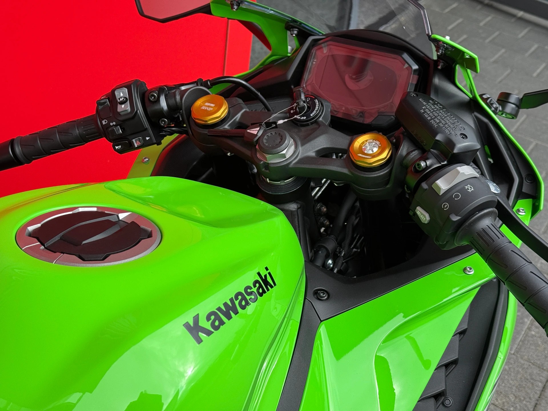 KAWASAKI Ninja ZX-4RR (35kW) - 14