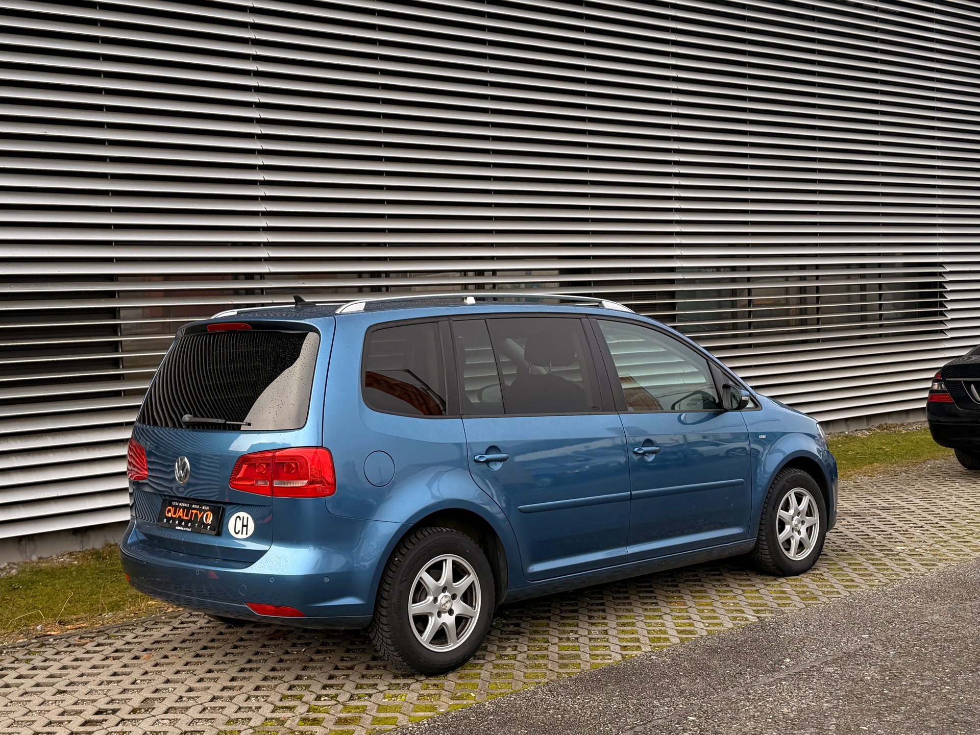 VW Touran 1.6 TDI BMT Comfortline DSG - 4