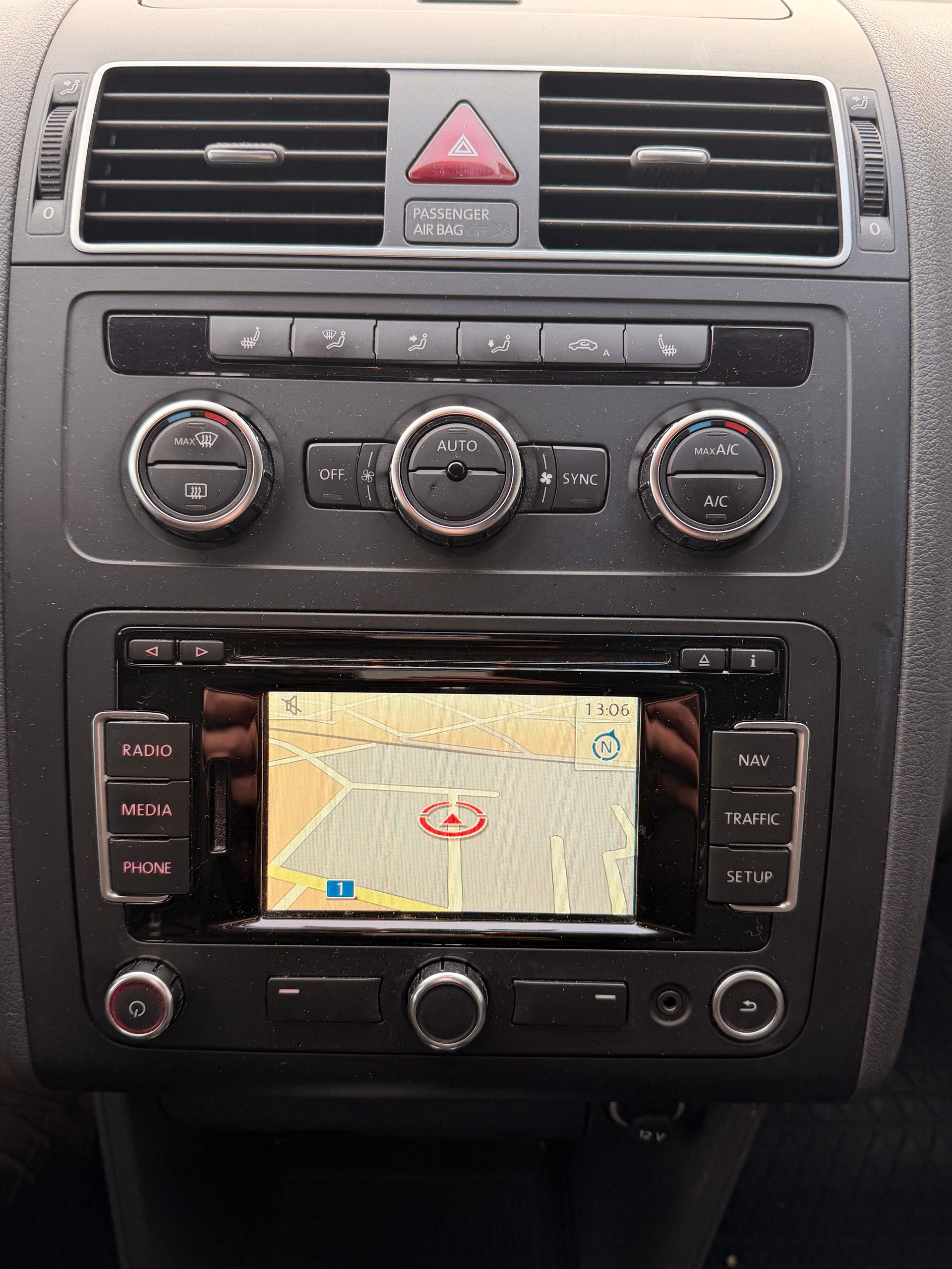 VW Touran 1.6 TDI BMT Comfortline DSG - 12