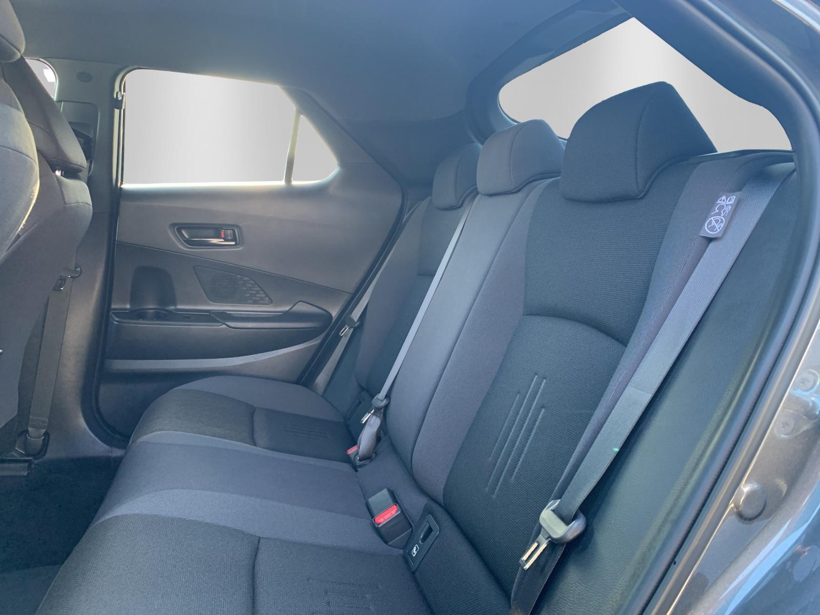 TOYOTA C-HR 2.0 PHEV Swiss Edition - 11