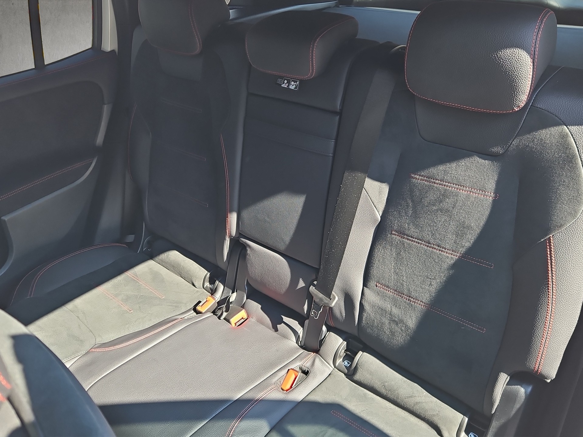 MERCEDES-BENZ GLB 220 AMG Line 4matic - 11