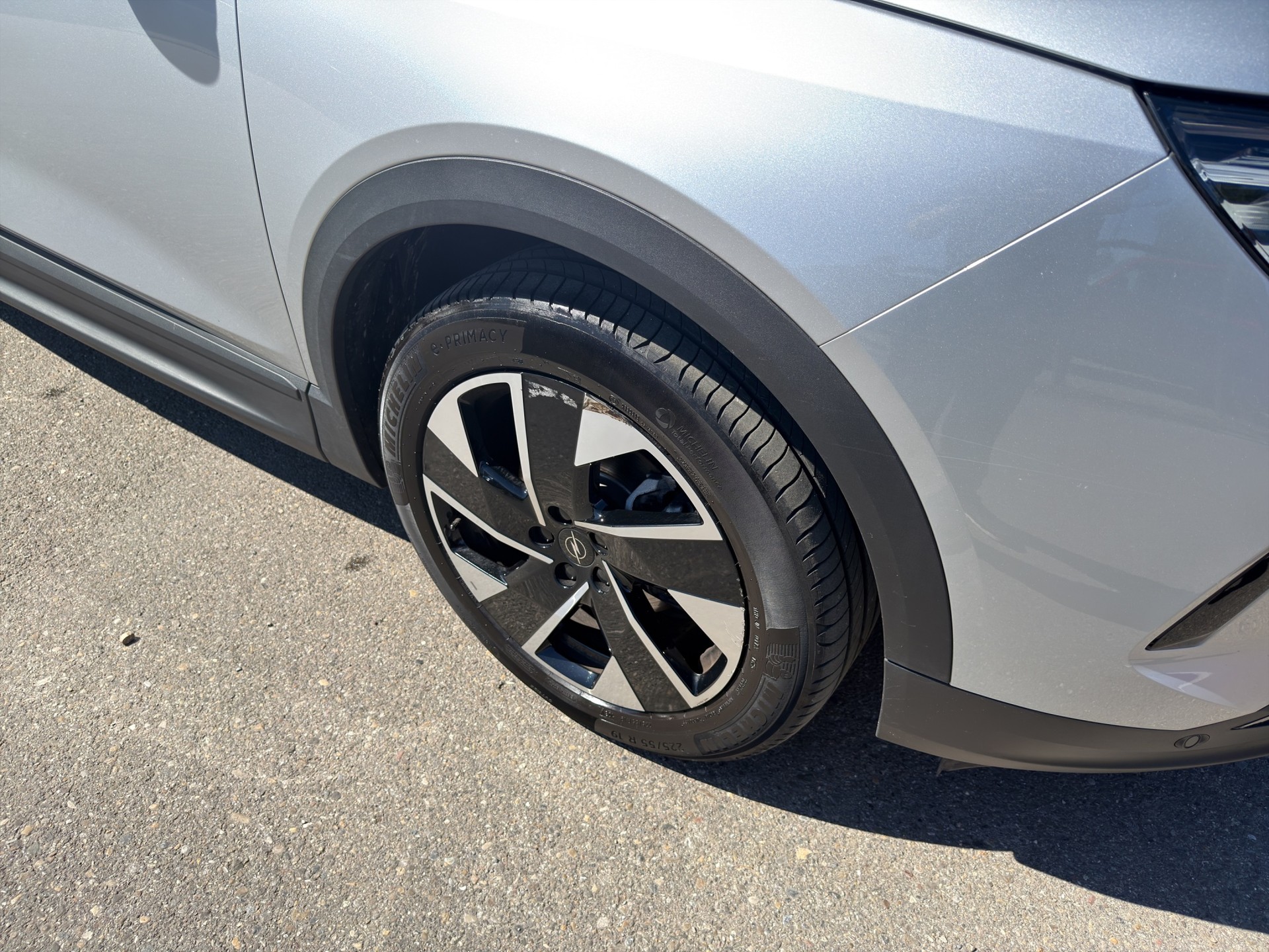 OPEL Grandland 1.2 MHEV GS eDCT - 32