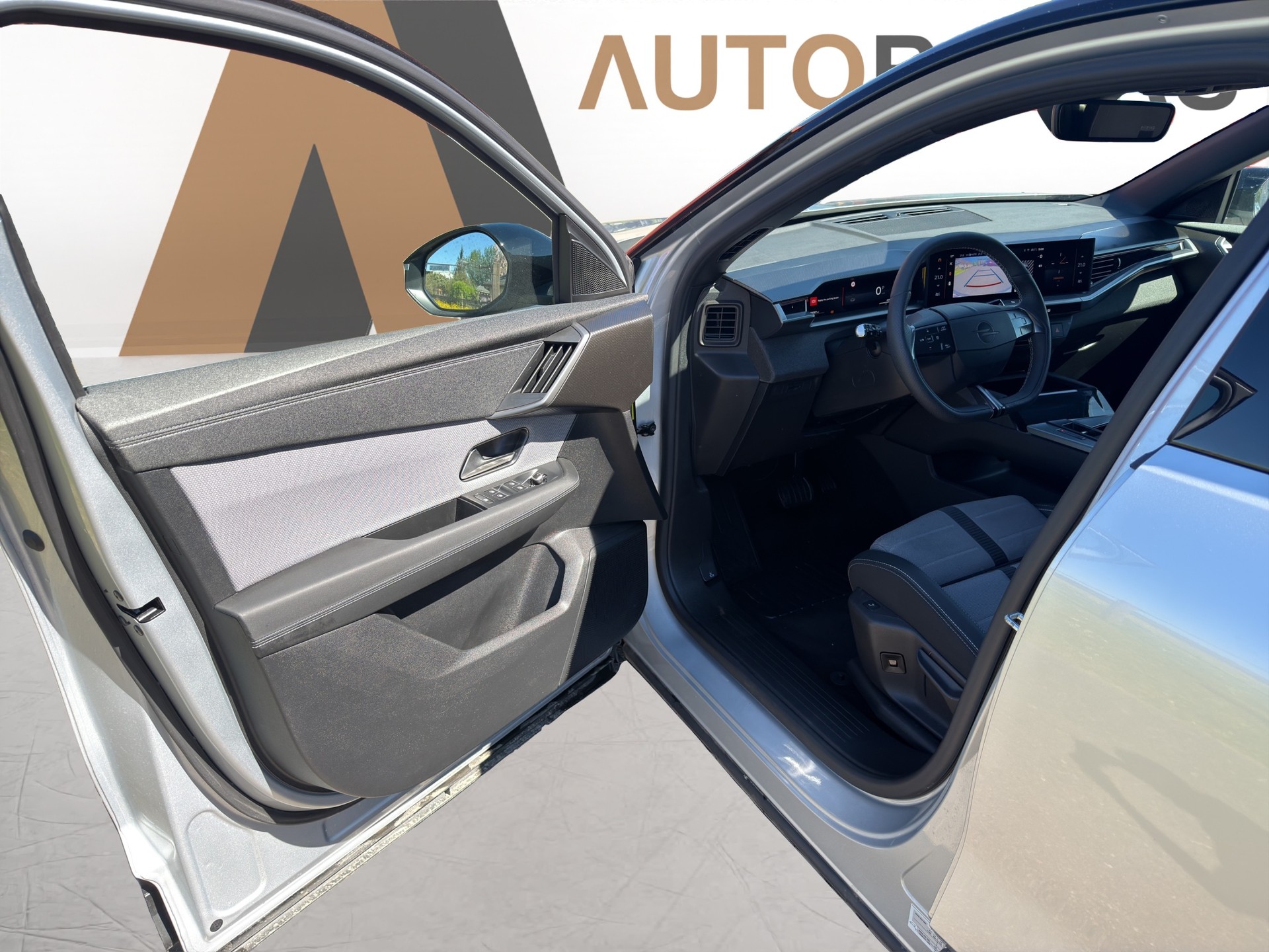 OPEL Grandland 1.2 MHEV GS eDCT - 10