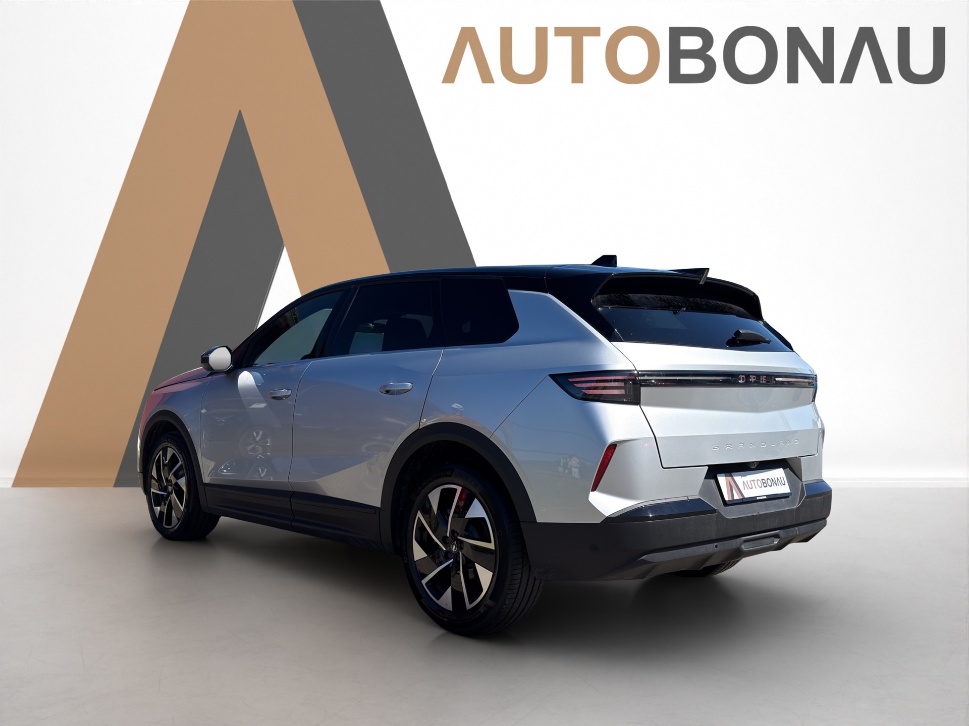 OPEL Grandland 1.2 MHEV GS eDCT - 3