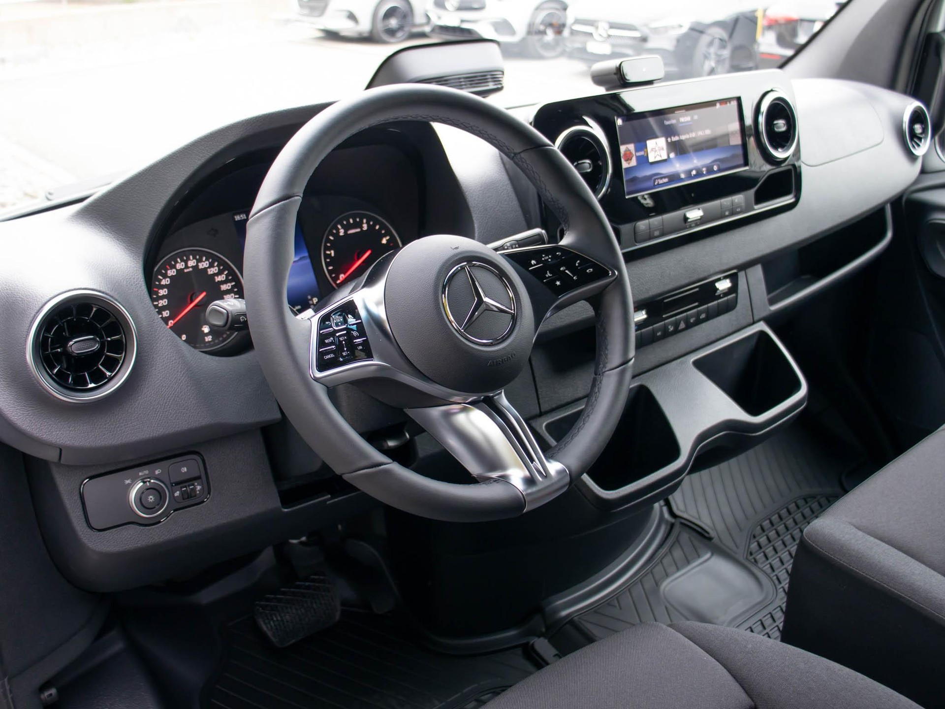 MERCEDES-BENZ Sprinter 317 CDI Kasten PRO Hochdach Standard - 8