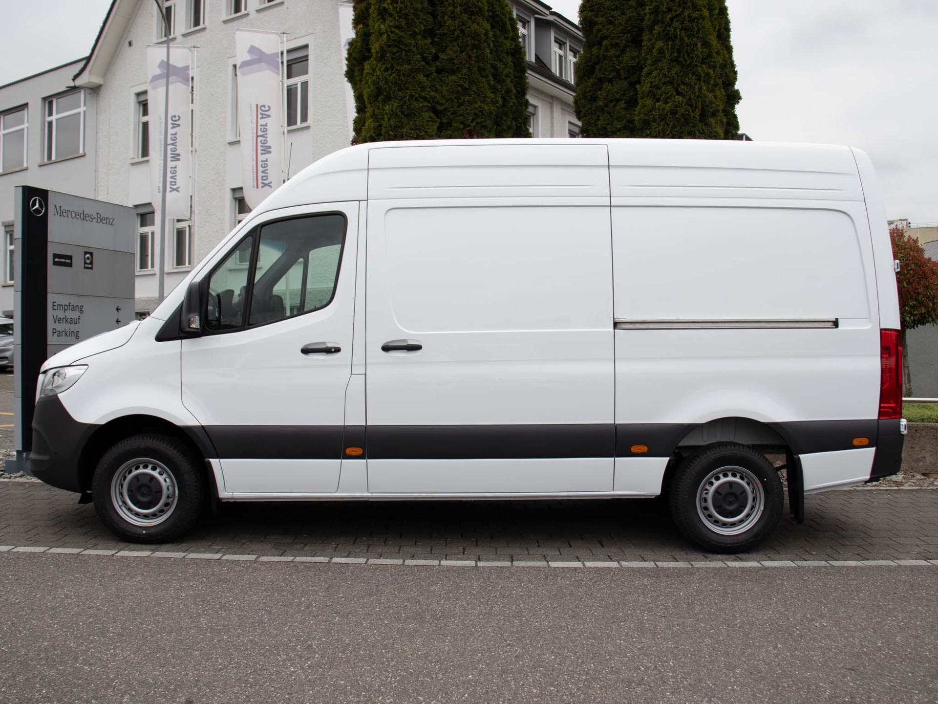MERCEDES-BENZ Sprinter 317 CDI Kasten PRO Hochdach Standard - 2