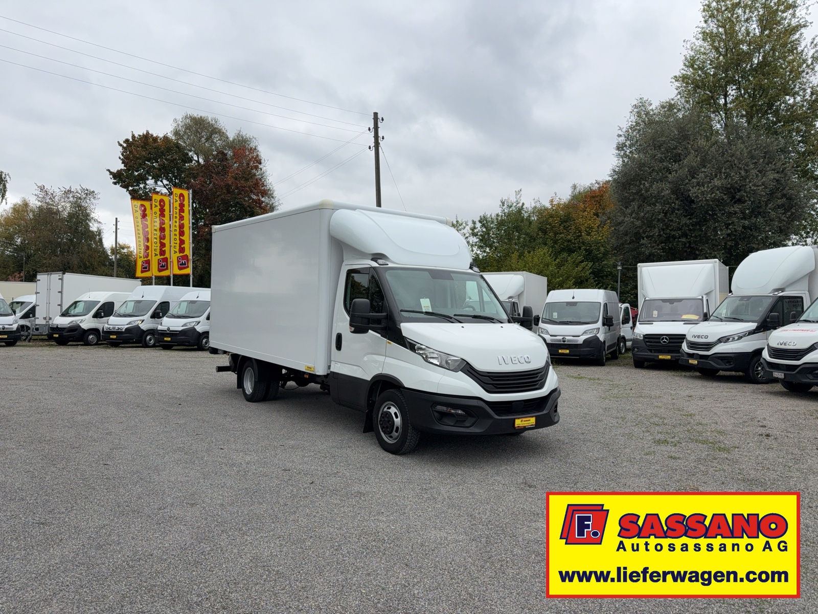 IVECO Daily 35 C 16 Koffer mit Hebebühne