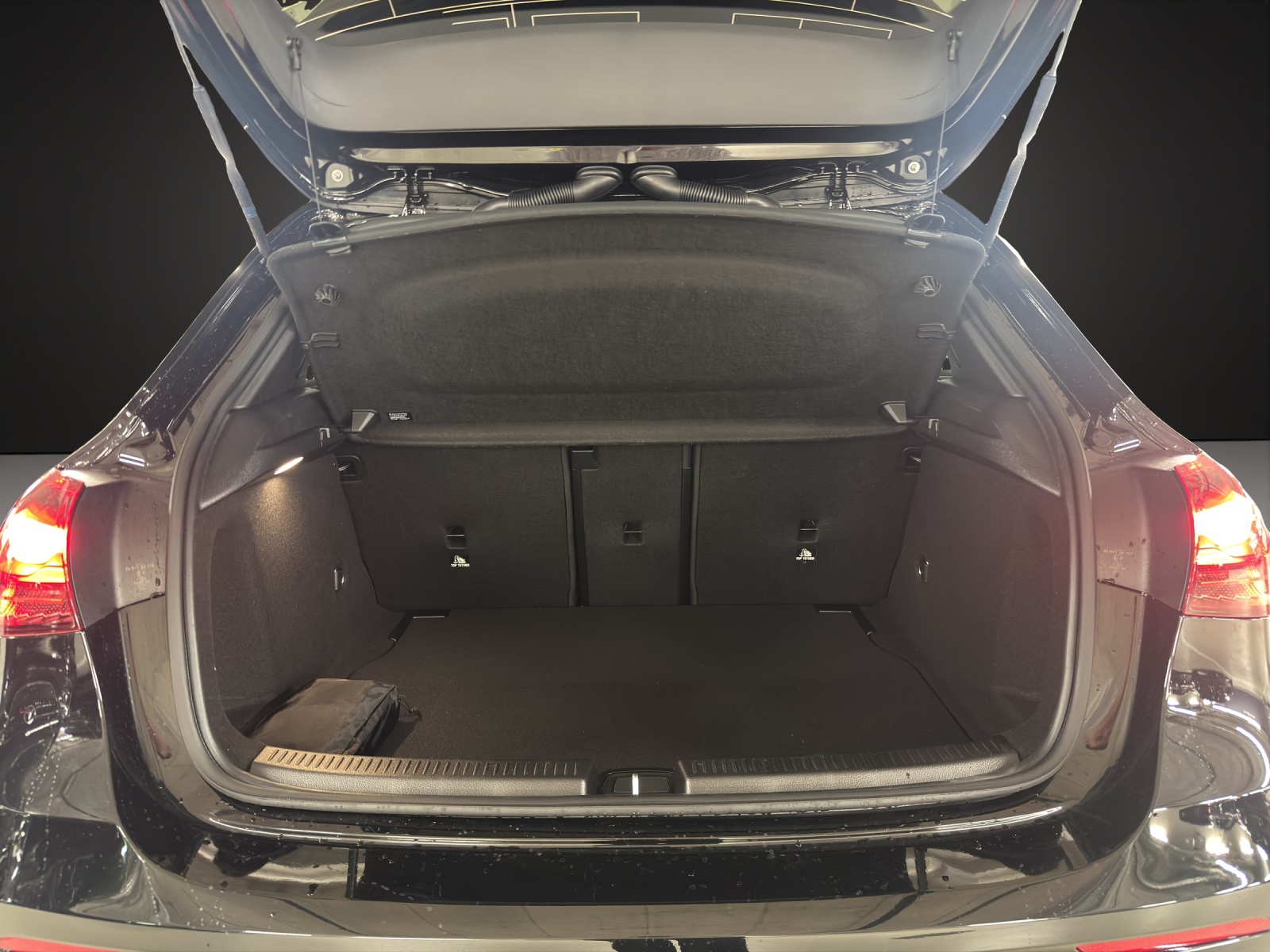 MERCEDES-BENZ A AMG 35 4Matic 8G-DCT - 17