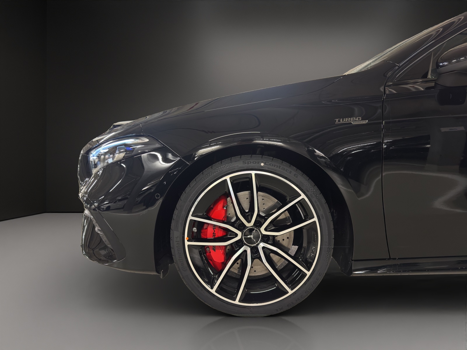 MERCEDES-BENZ A AMG 35 4Matic 8G-DCT - 9