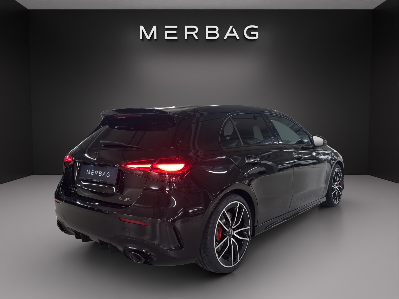 MERCEDES-BENZ A AMG 35 4Matic 8G-DCT - 7