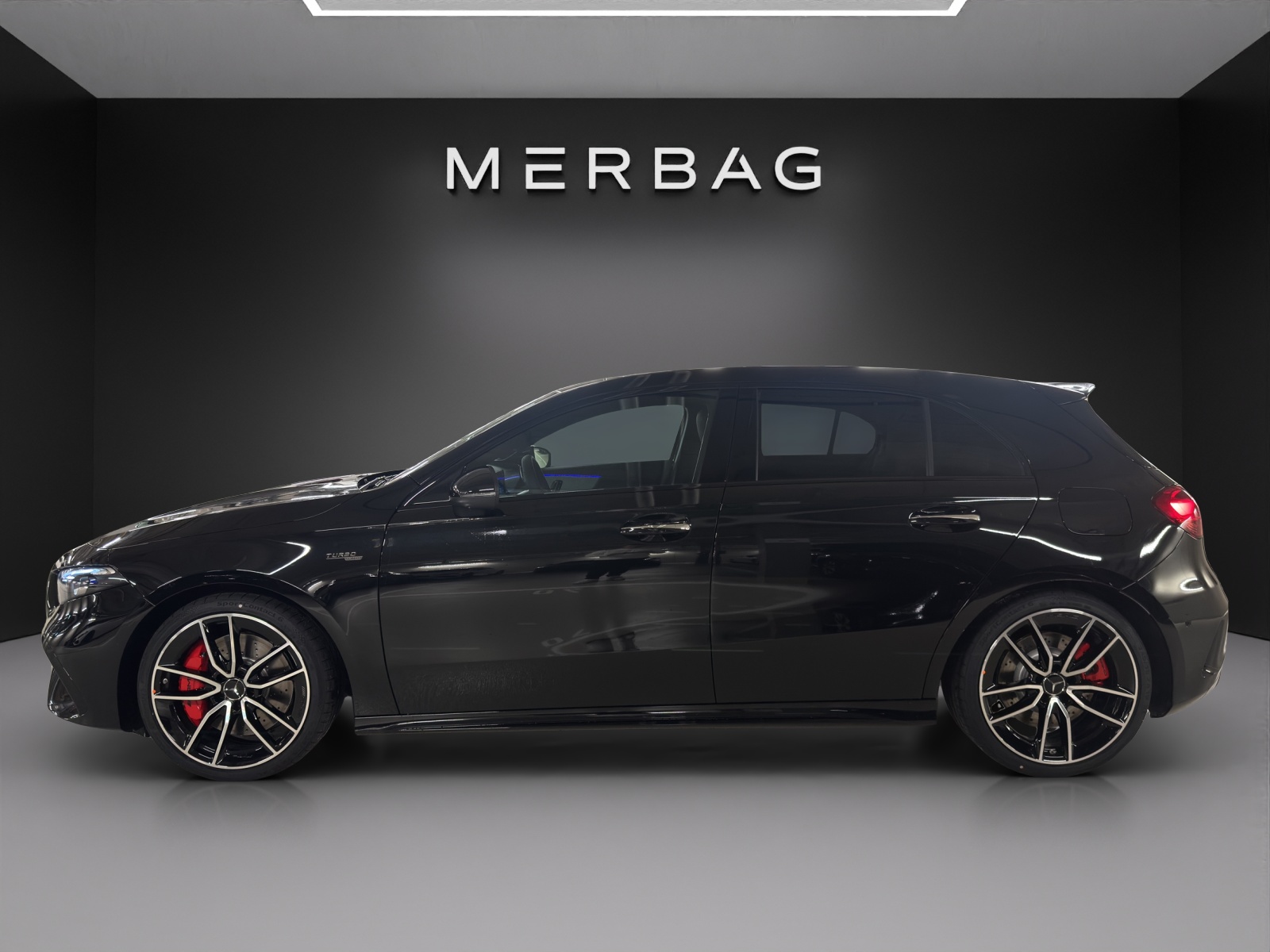 MERCEDES-BENZ A AMG 35 4Matic 8G-DCT - 4