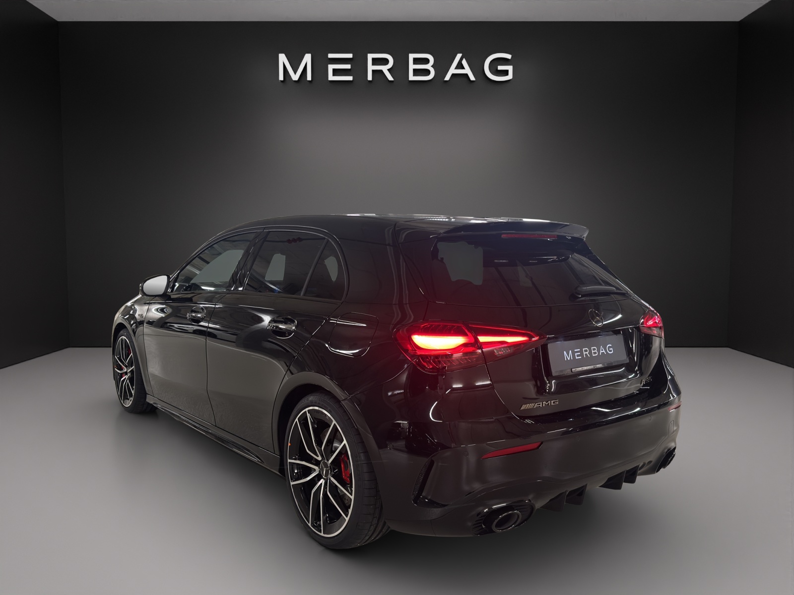 MERCEDES-BENZ A AMG 35 4Matic 8G-DCT - 5