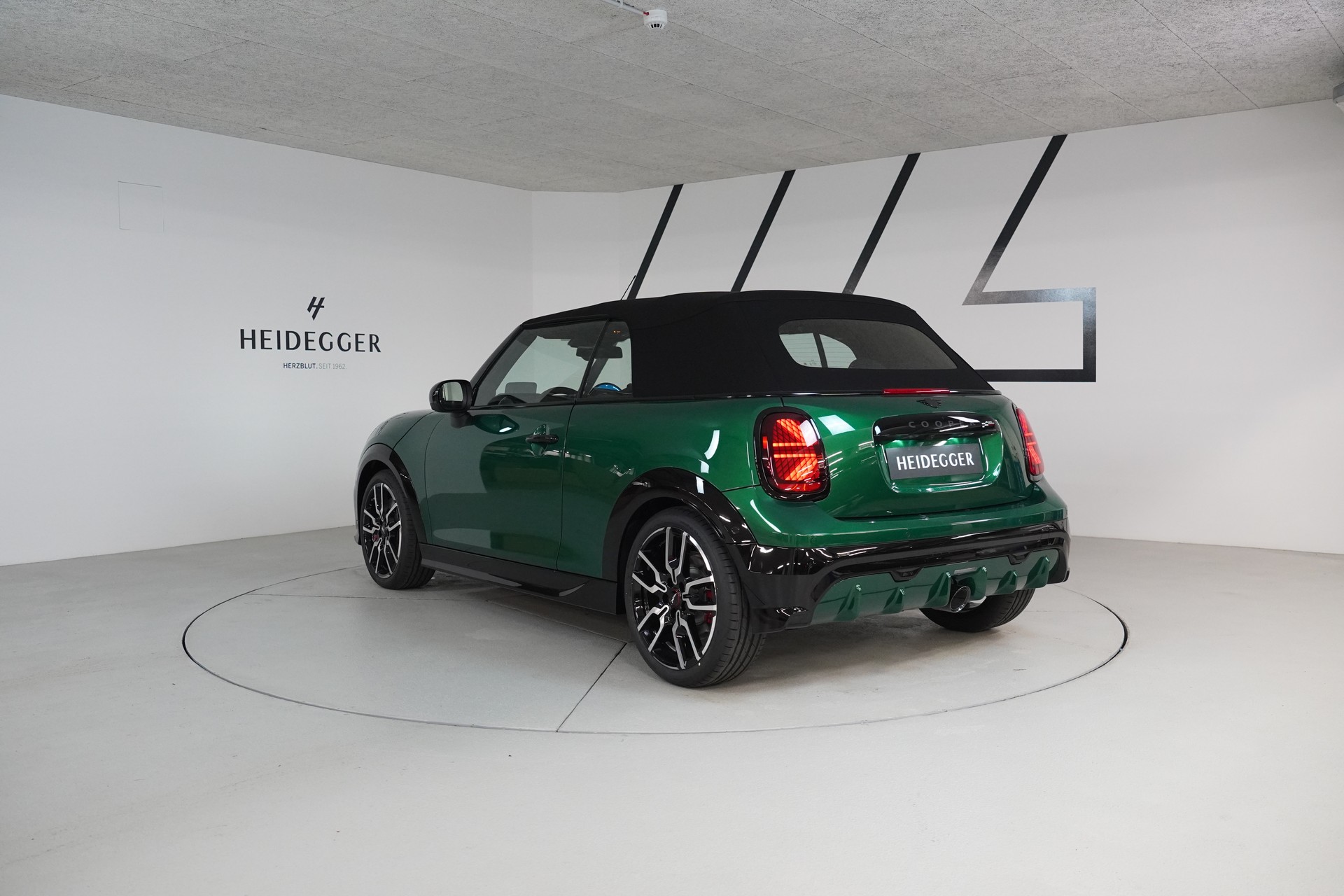 MINI Cooper John Cooper Works Cabriolet DKG - 5
