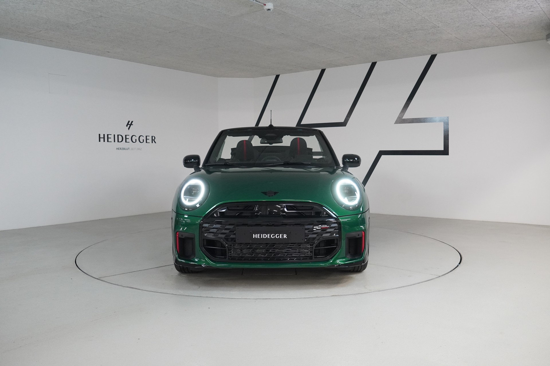 MINI Cooper John Cooper Works Cabriolet DKG - 10