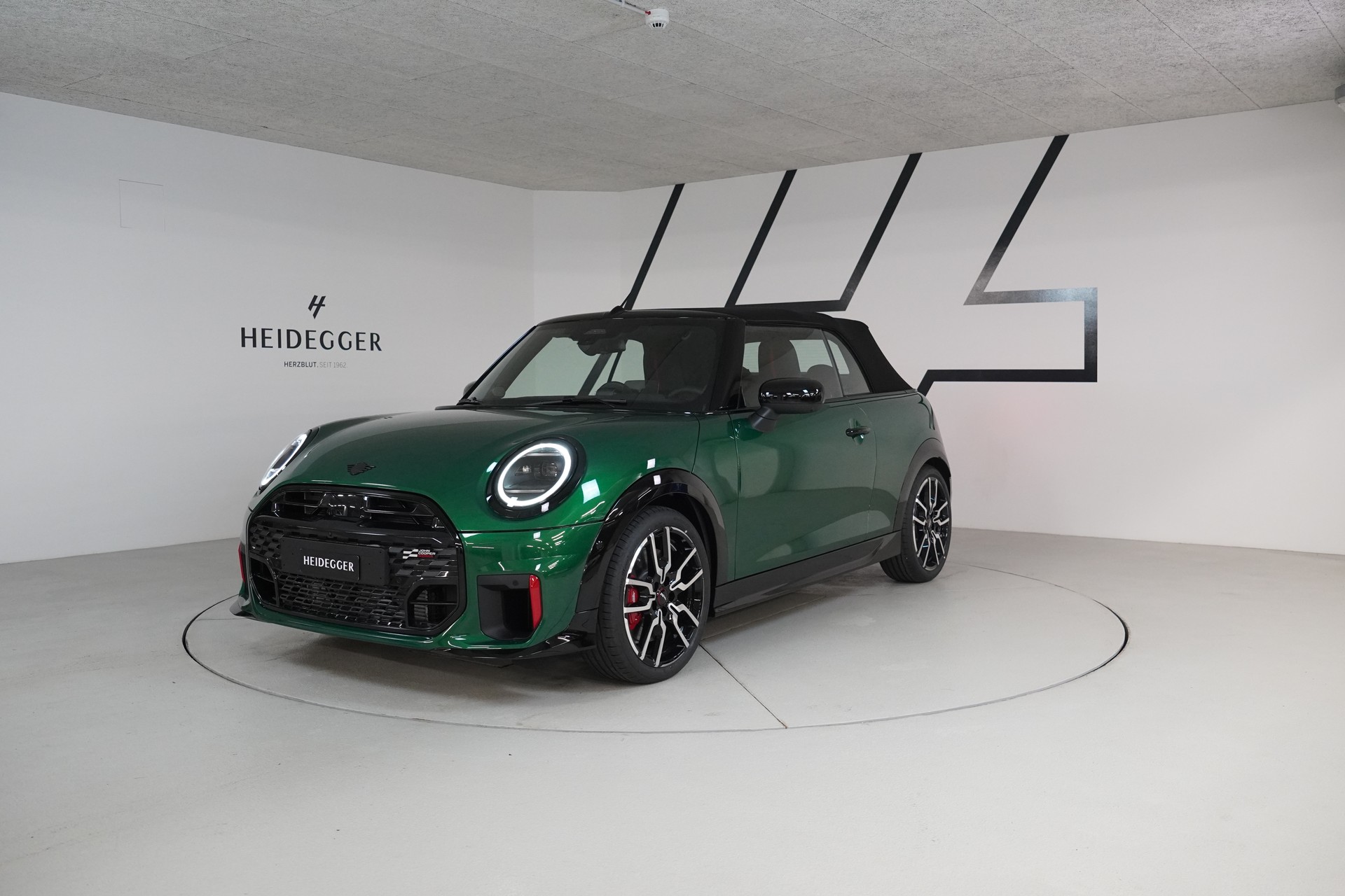MINI Cooper John Cooper Works Cabriolet DKG