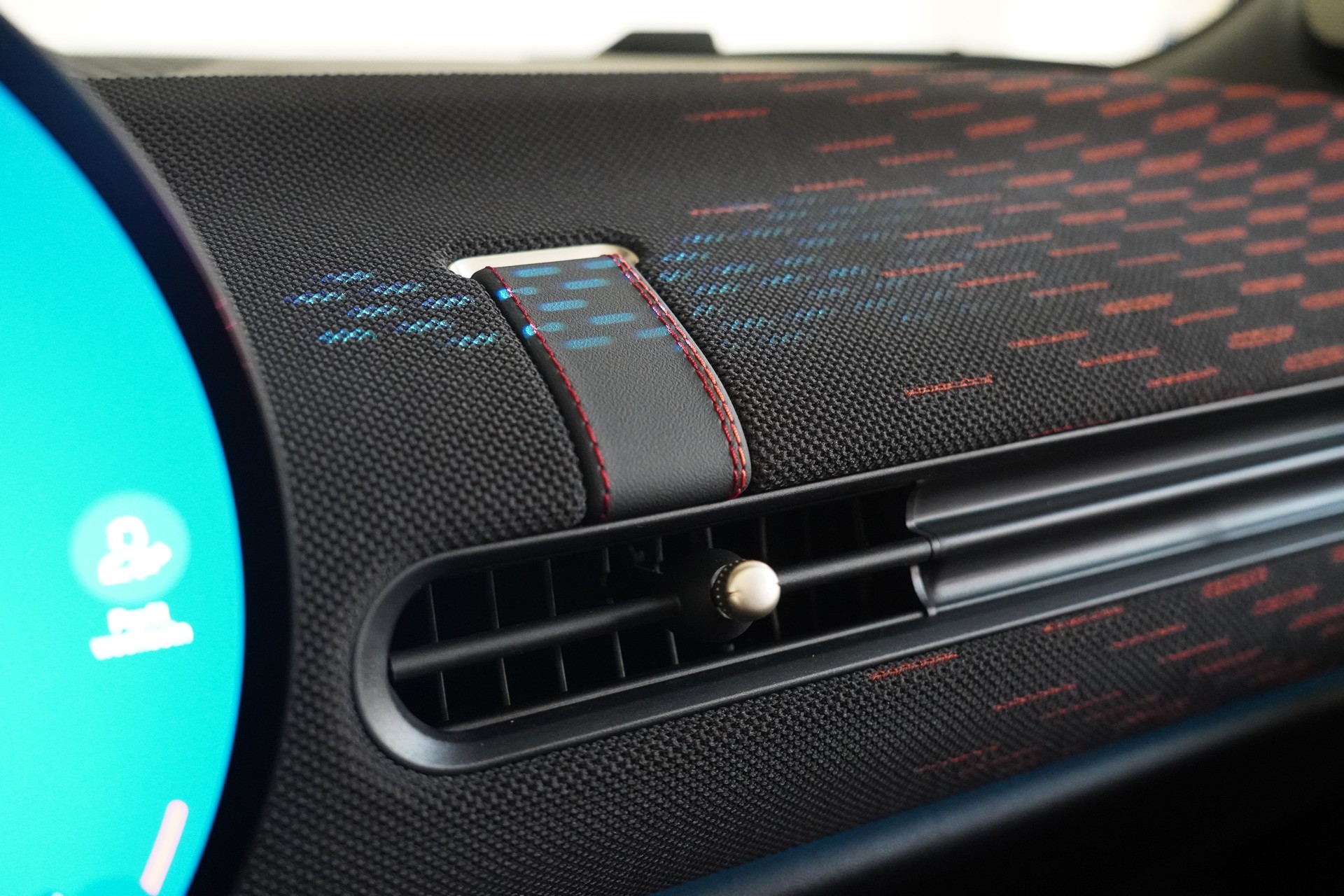 MINI Cooper John Cooper Works Cabriolet DKG - 31