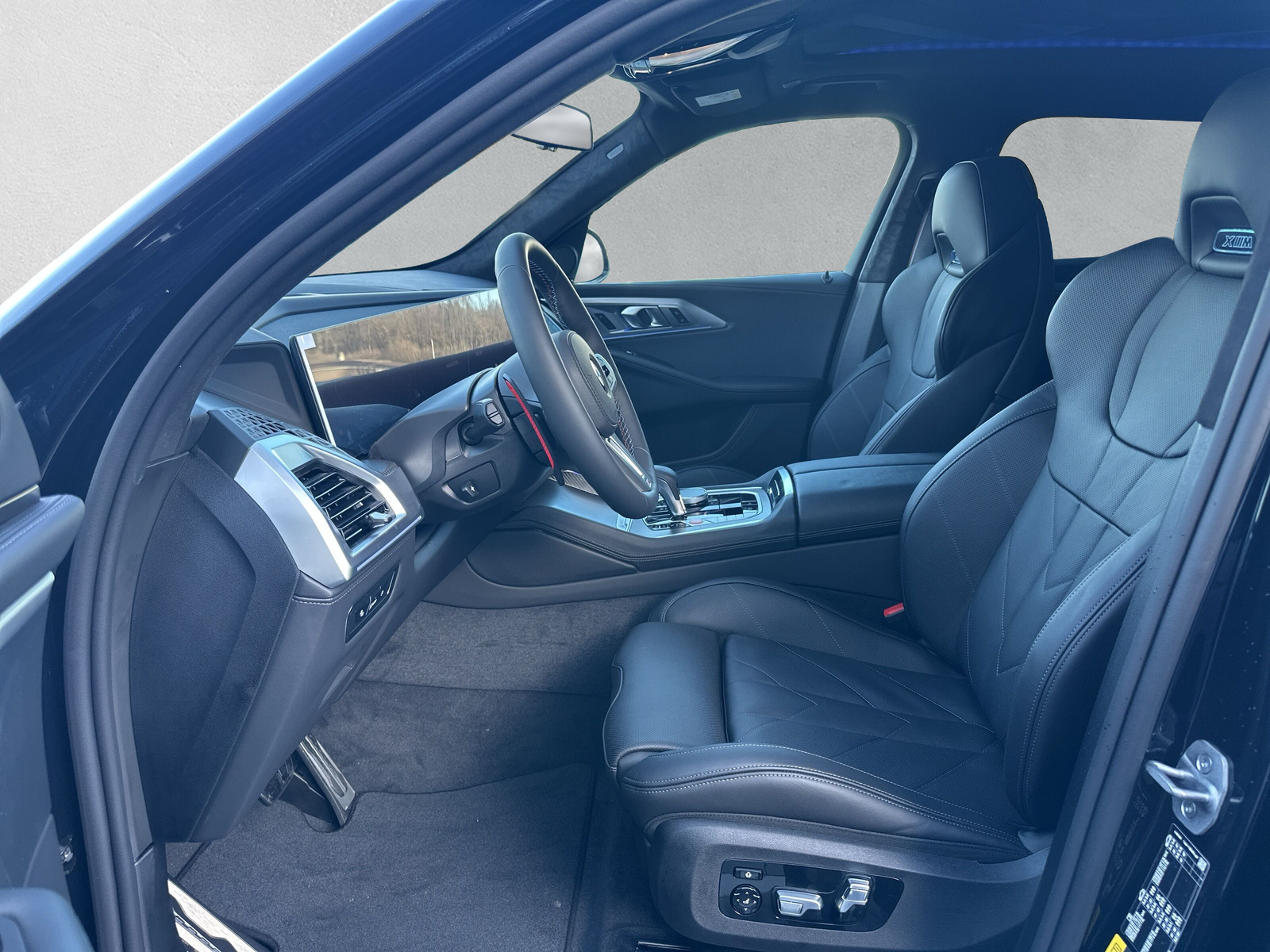BMW XM xDrive 50e PHEV Steptronic 📍 - 11
