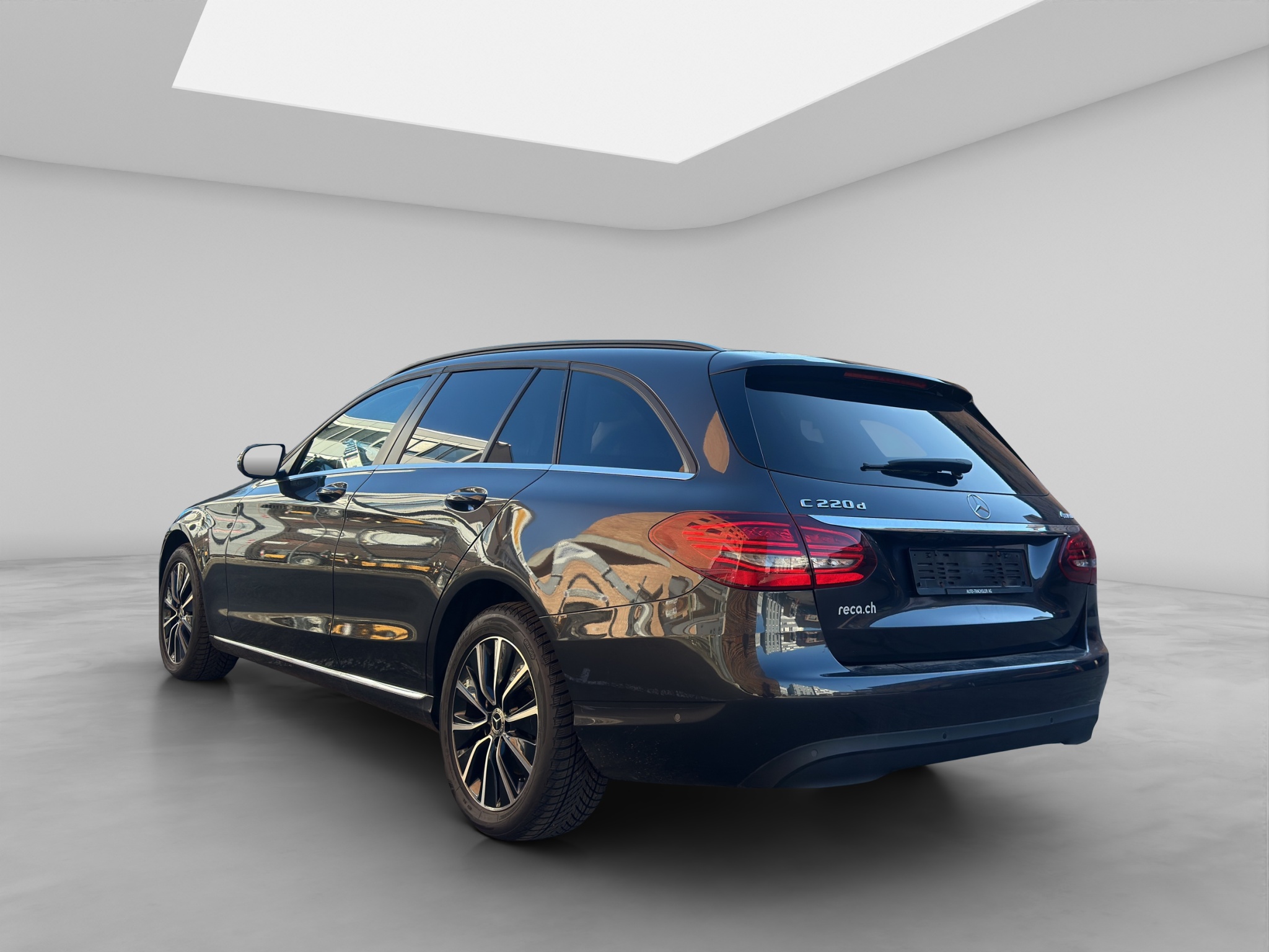 MERCEDES-BENZ C 220 4