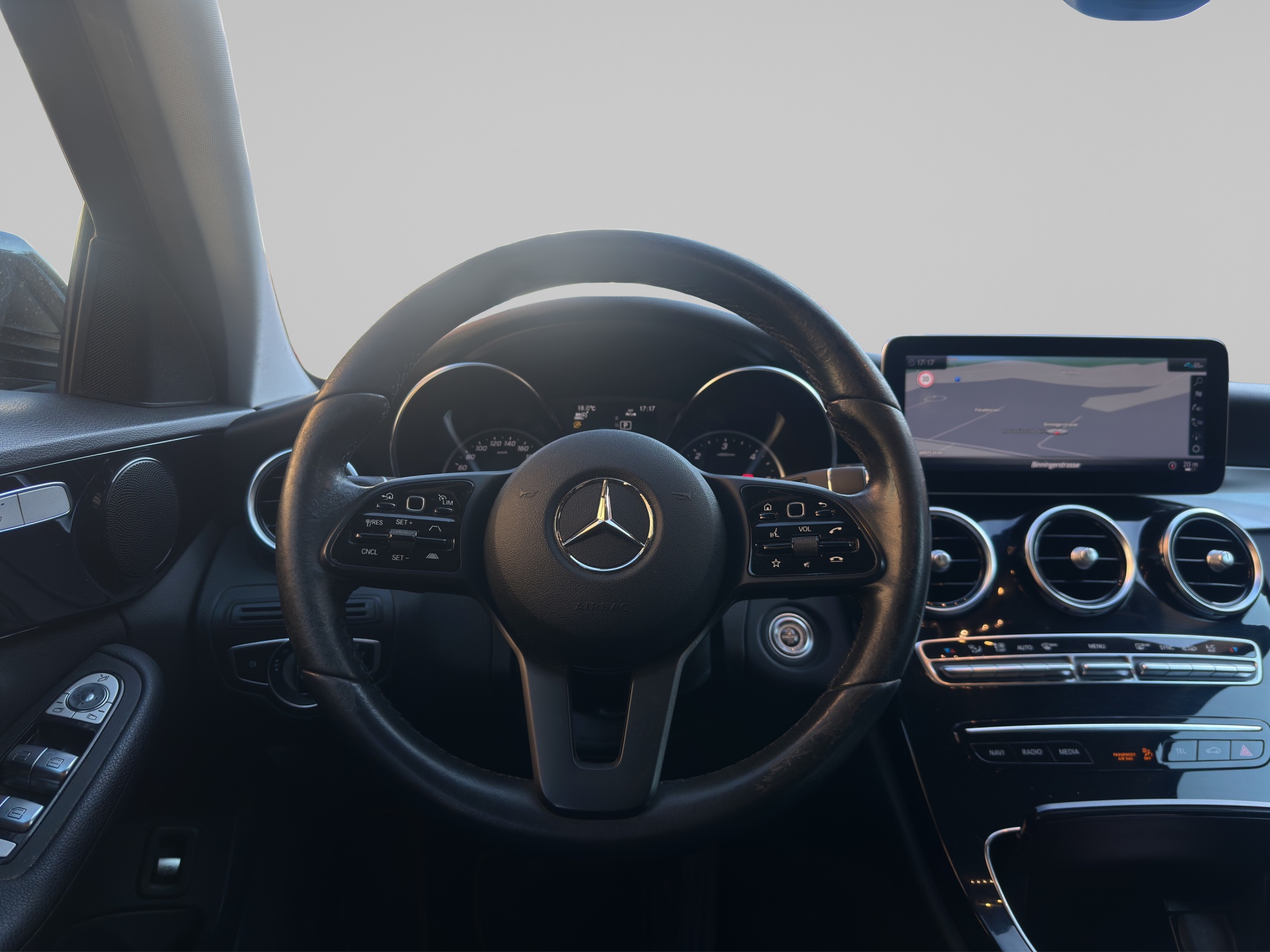MERCEDES-BENZ C 220 10