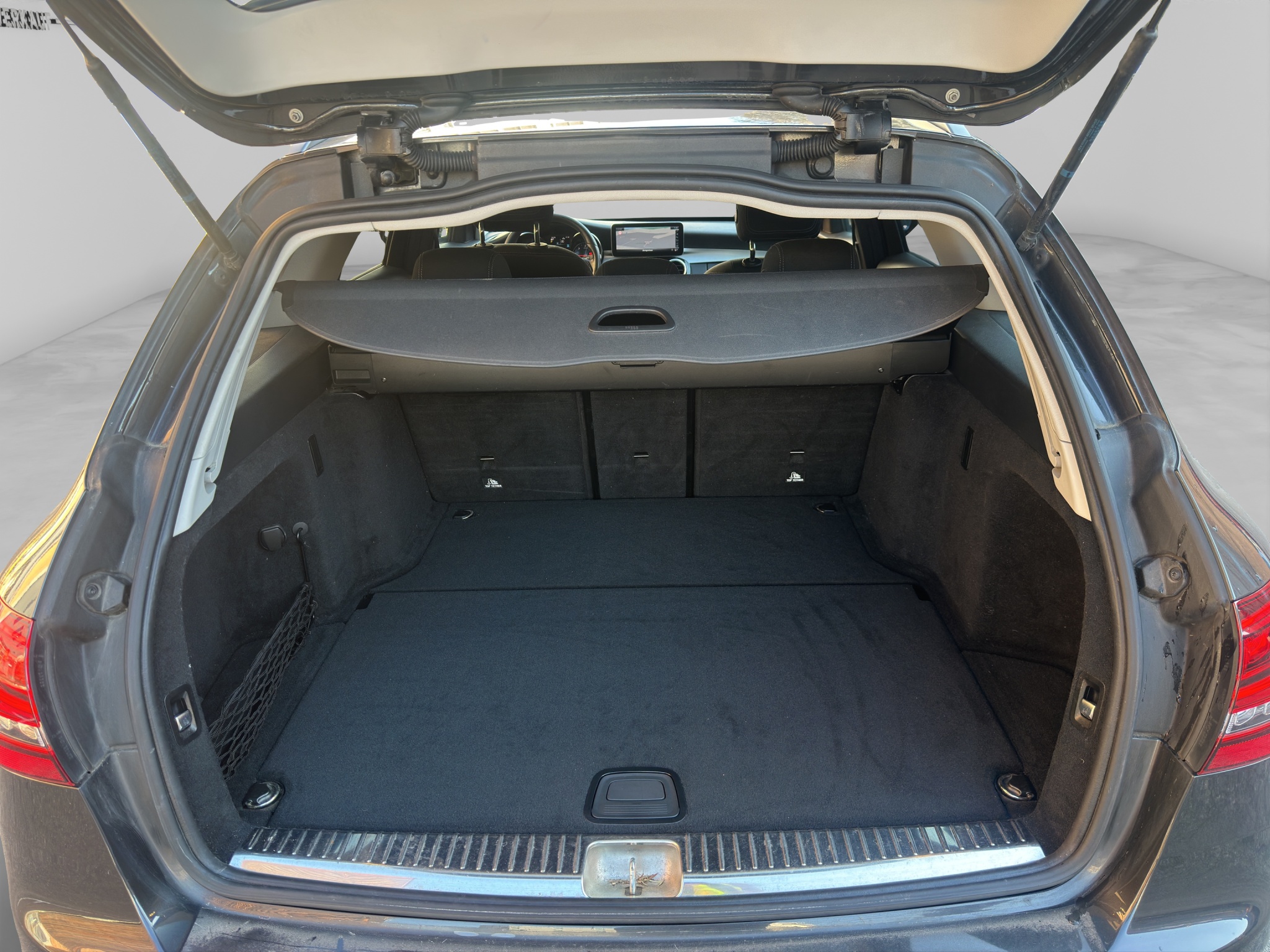 MERCEDES-BENZ C 220 13