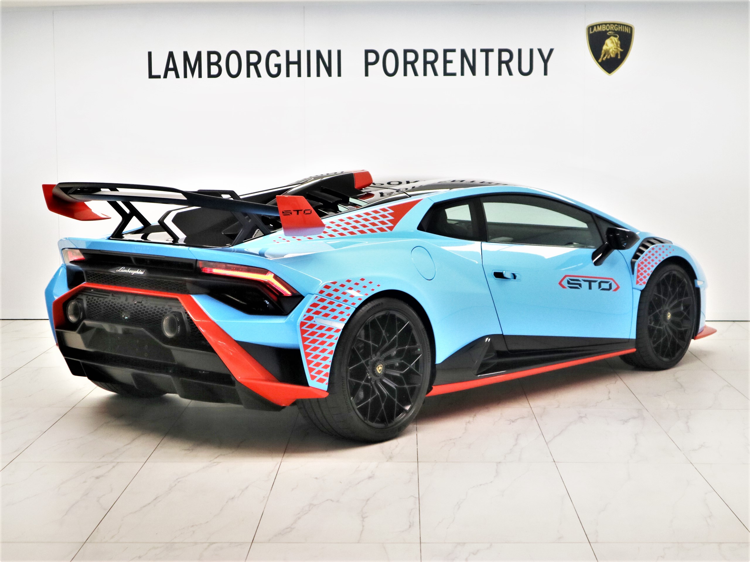 Huracan STO Coupé DCT RWD thumbnail n°2