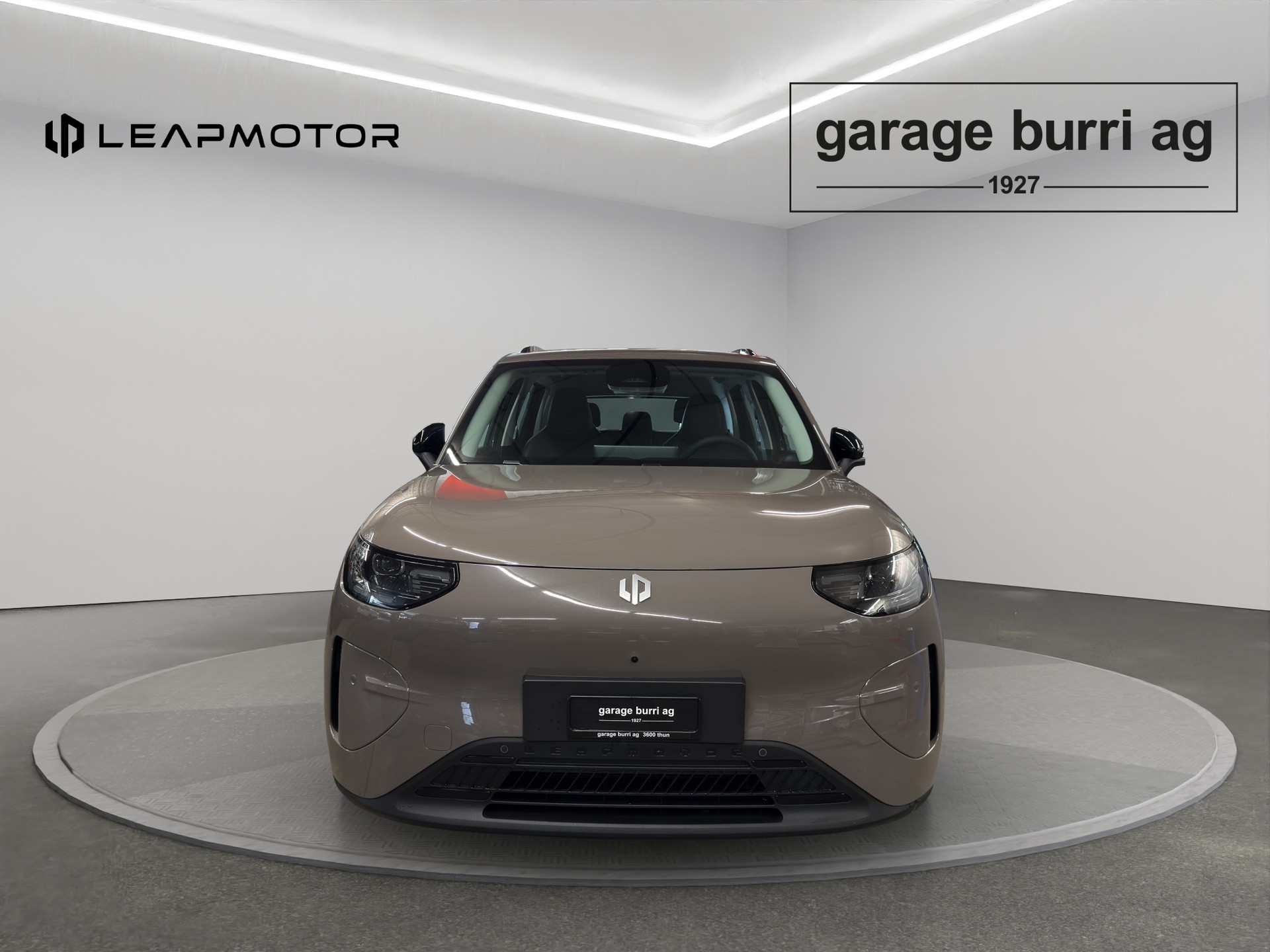 LEAPMOTOR B03X EV - 5