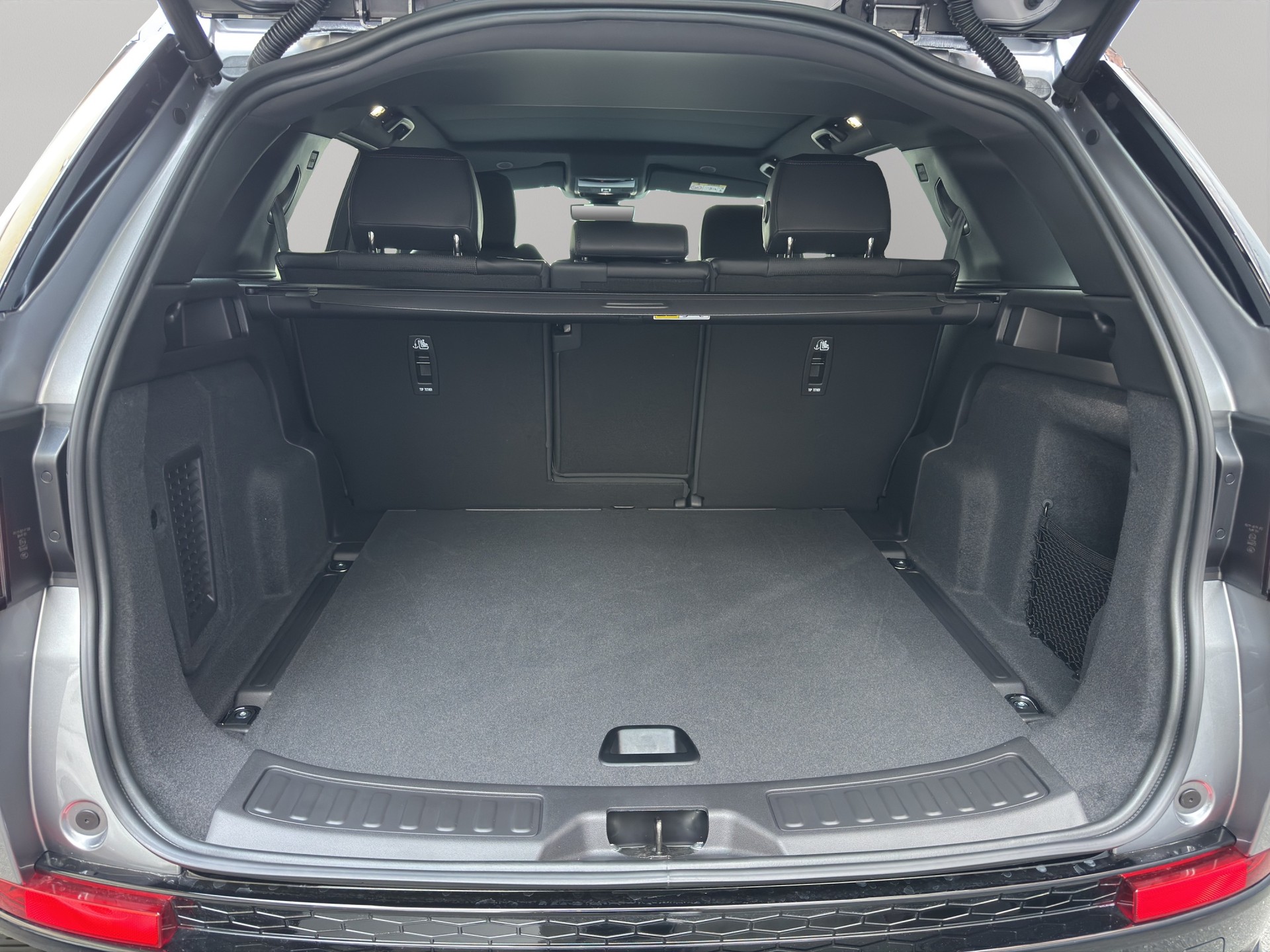 LAND ROVER Discovery Sport 1.5 T 270e Landmark - 17