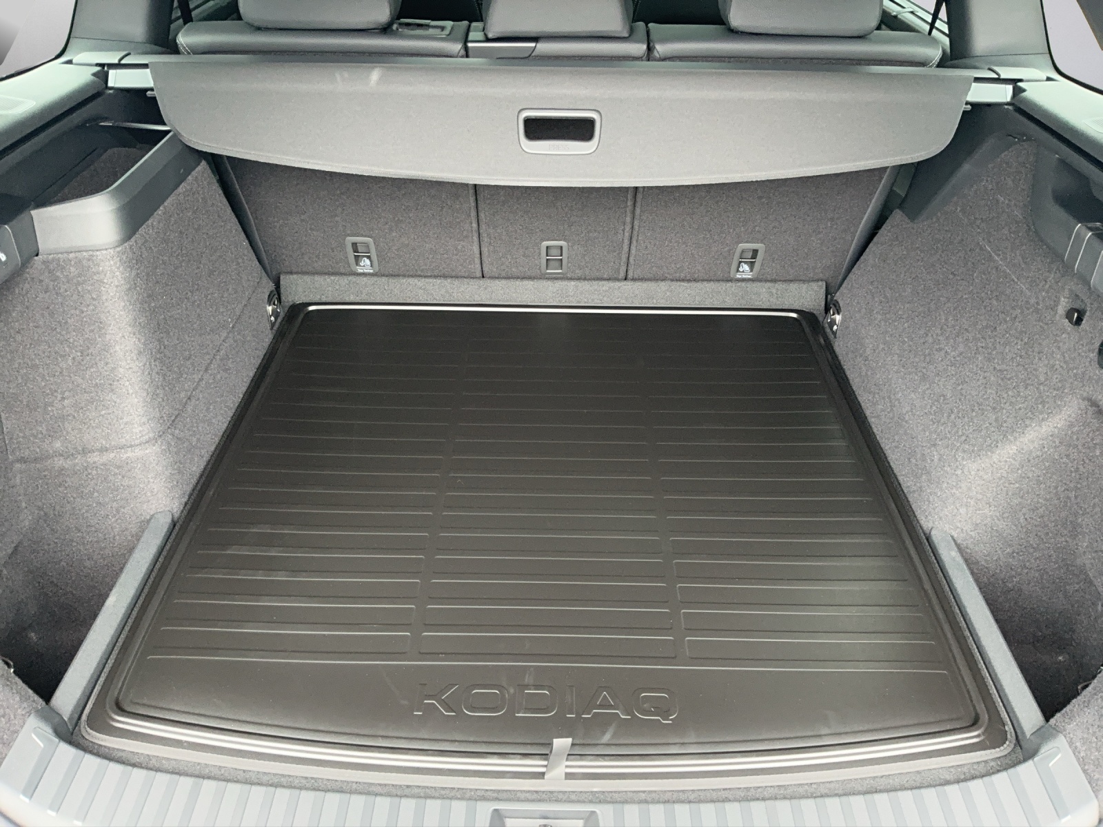 SKODA Kodiaq 1.5 TSI PHEV Sportline - 12