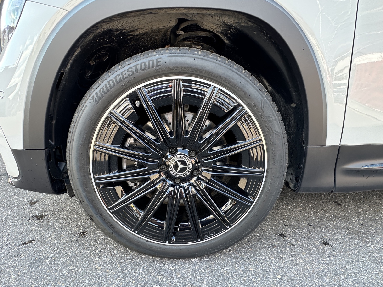 MERCEDES-BENZ GLB 250 4Matic 8G-Tronic - 16