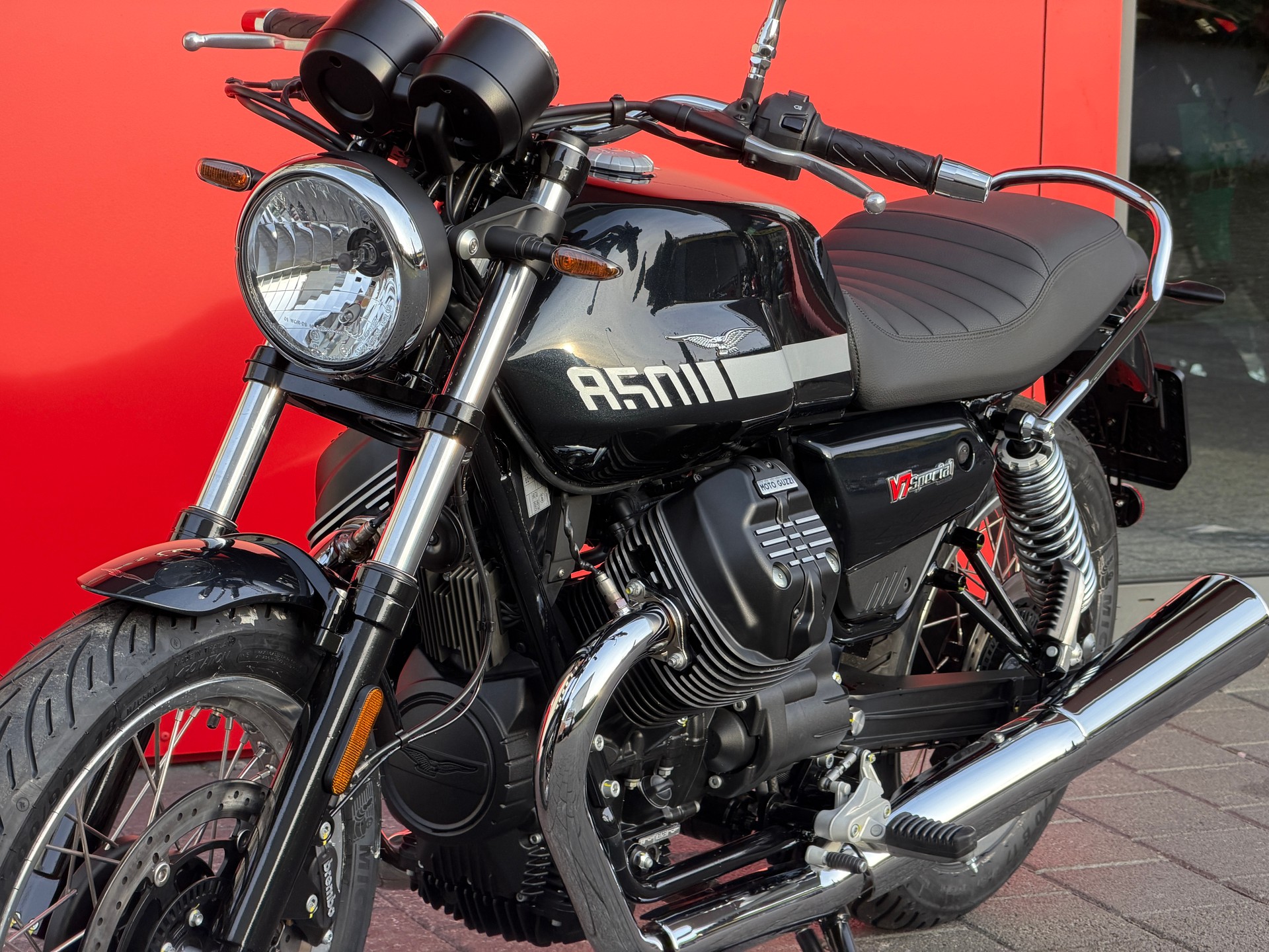 MOTO GUZZI V7 IV 850 Special - 14