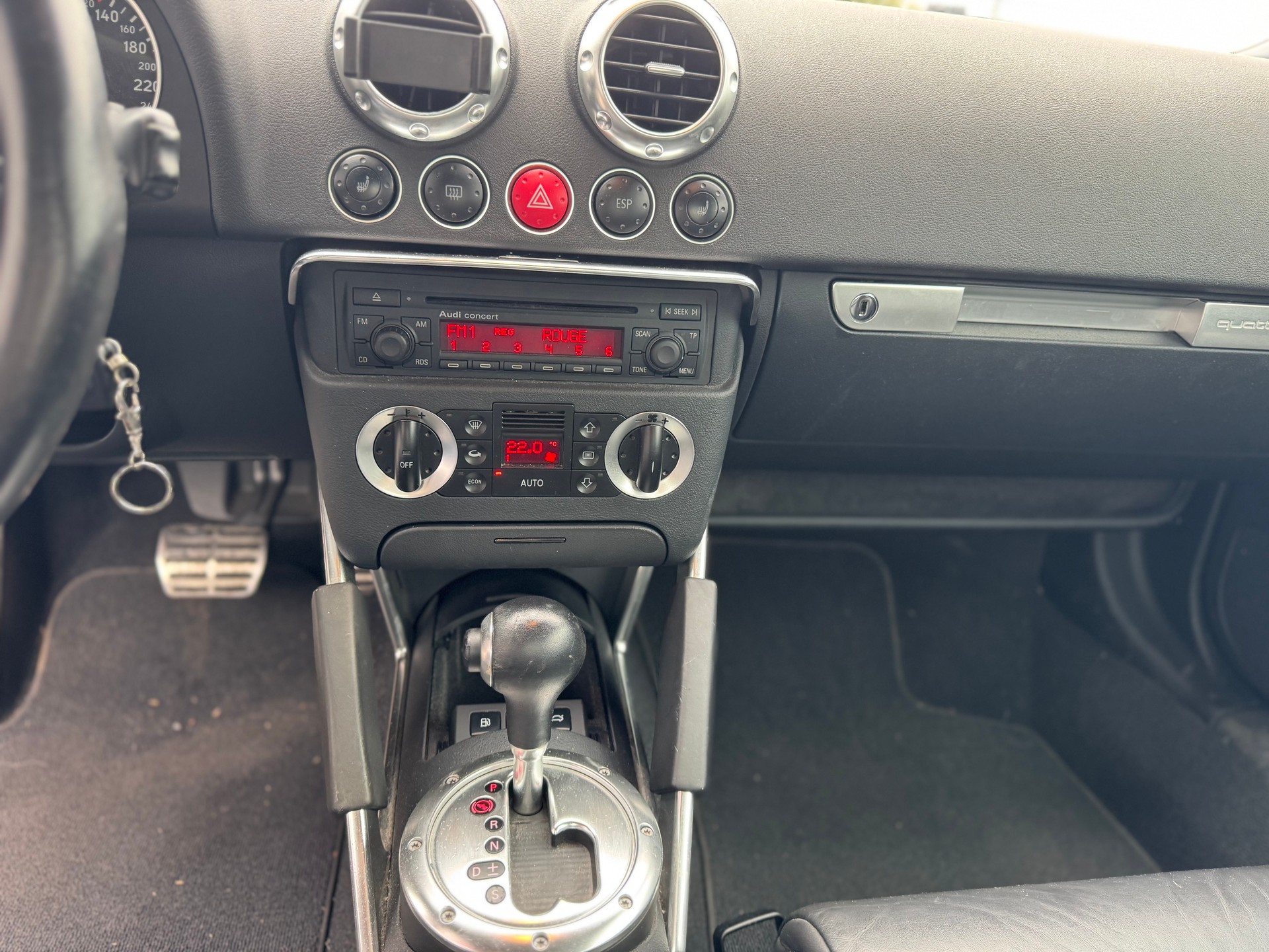 AUDI TT Coupé 3.2 quattro - 9