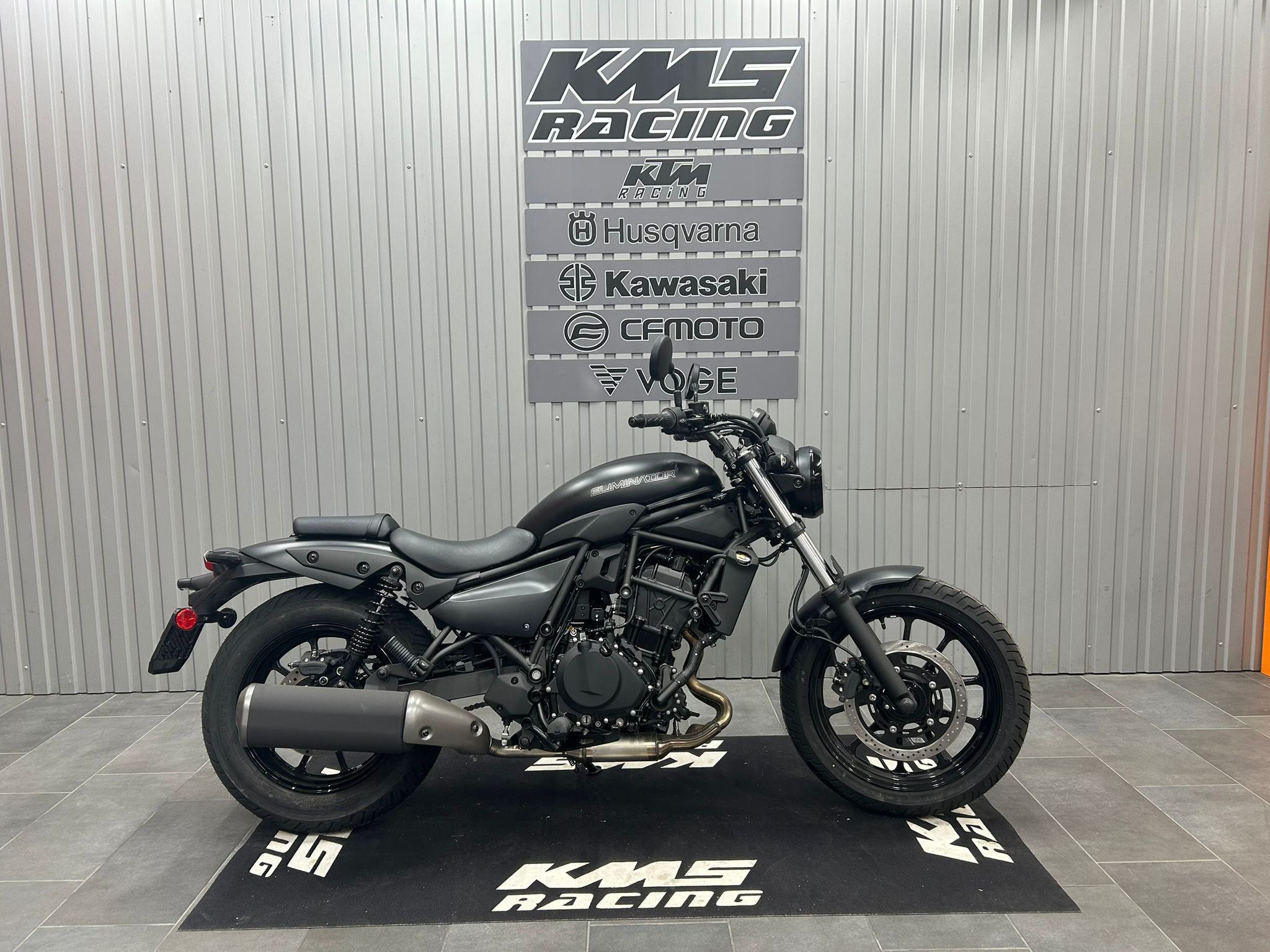 KAWASAKI ELIMINATOR