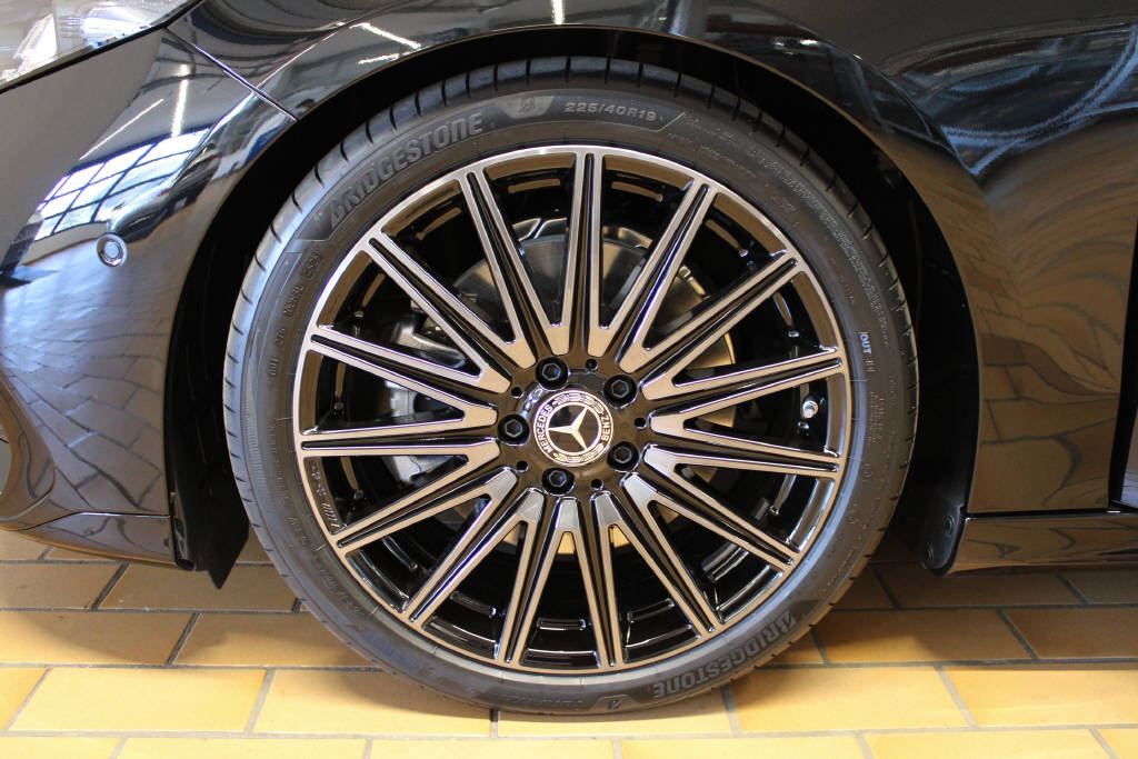 MERCEDES-BENZ CLA 220 4Matic AMG Line - 15