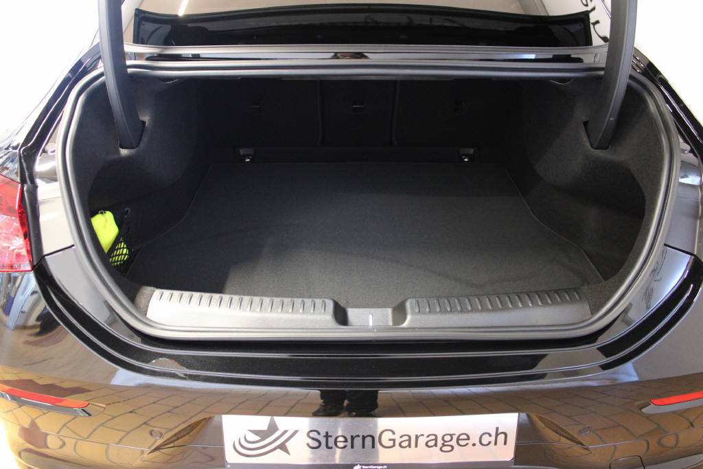 MERCEDES-BENZ CLA 220 4Matic AMG Line - 4