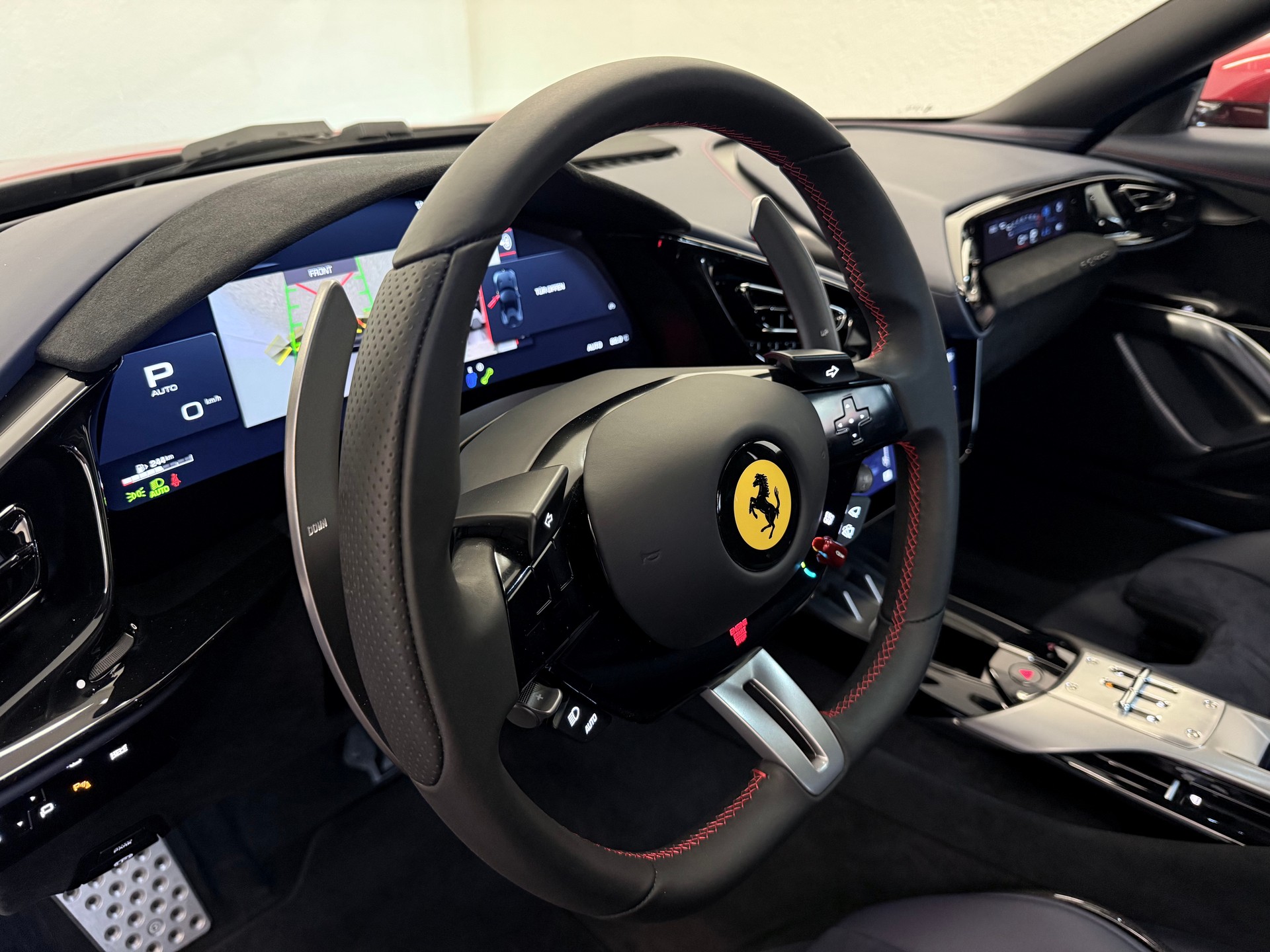 FERRARI 12 Cilindri - 20