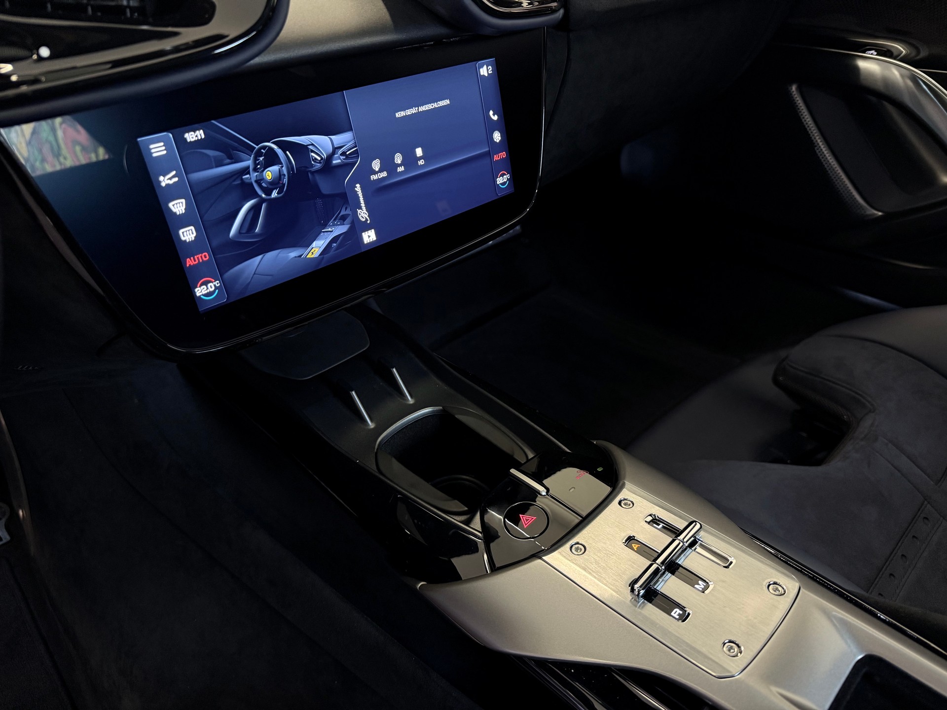 FERRARI 12 Cilindri - 27